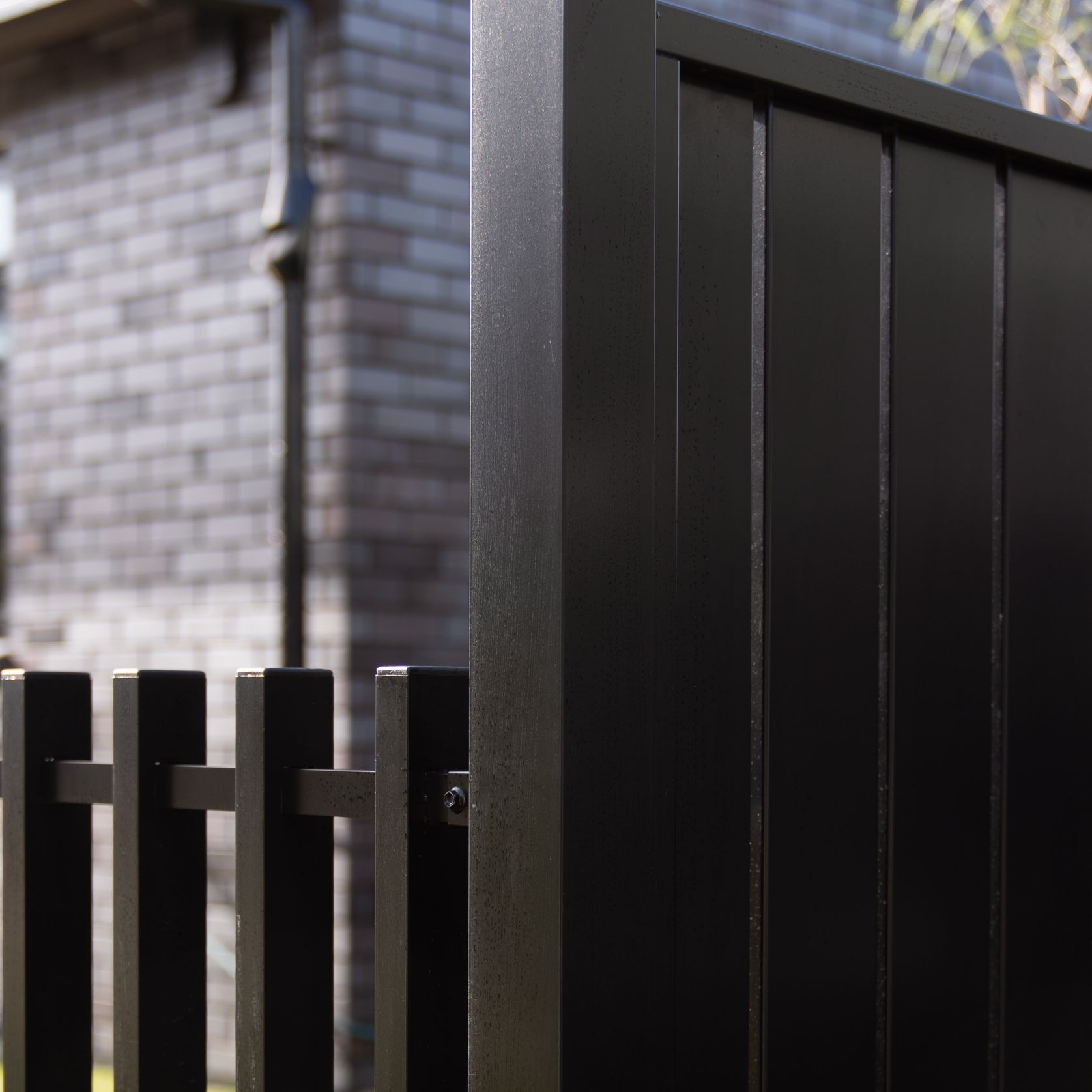 Mako Vertical Slat Fence gallery detail image