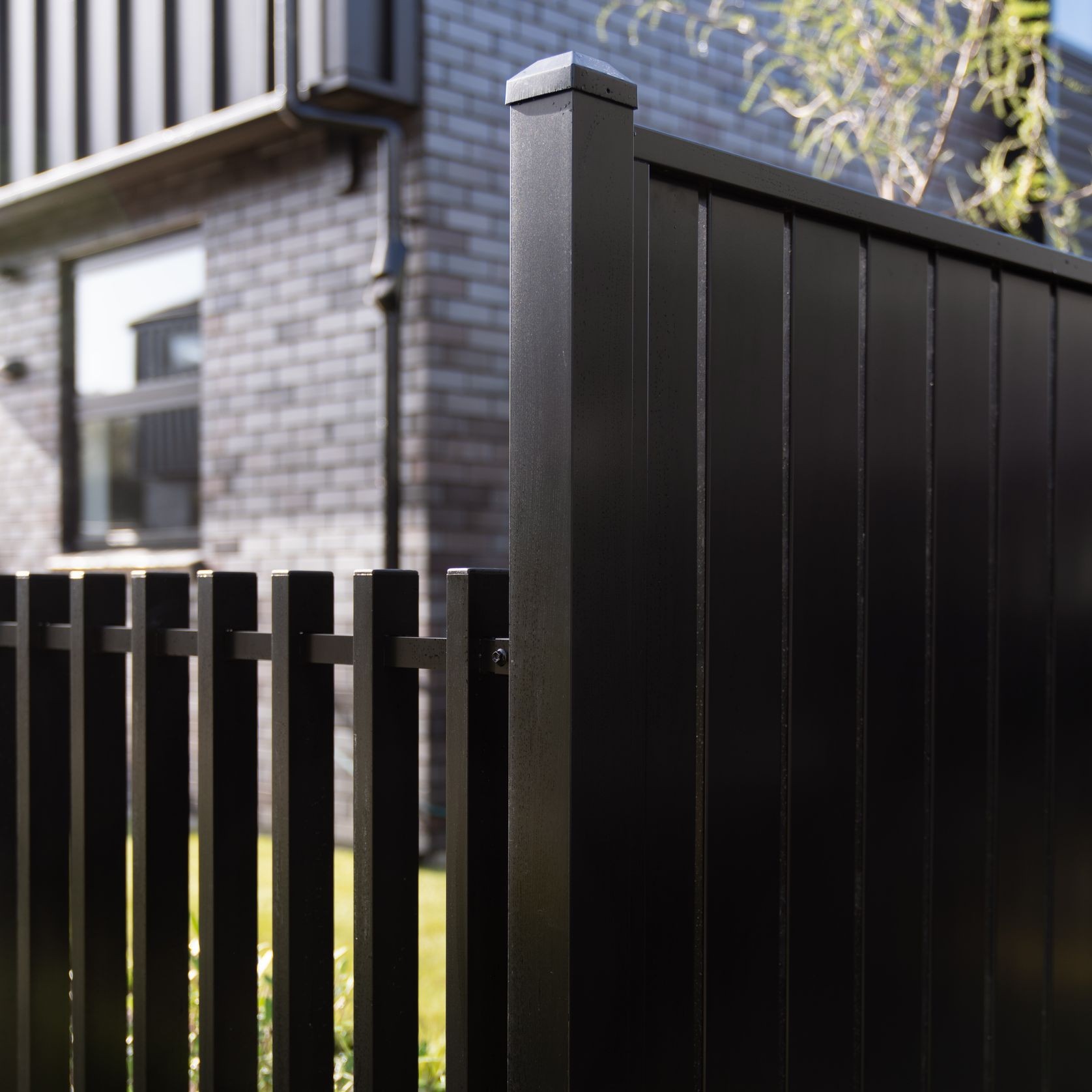 Mako Vertical Slat Fence gallery detail image