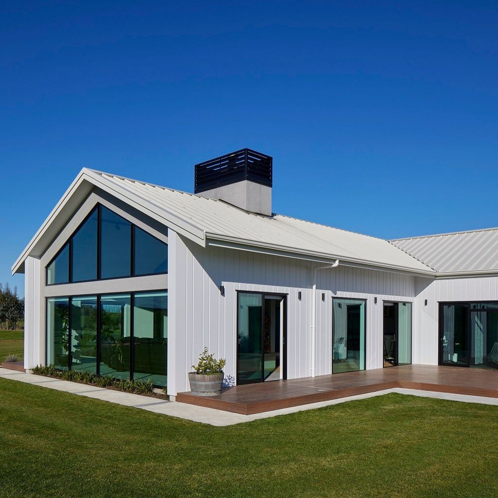 Oblique™ Weatherboard gallery detail image
