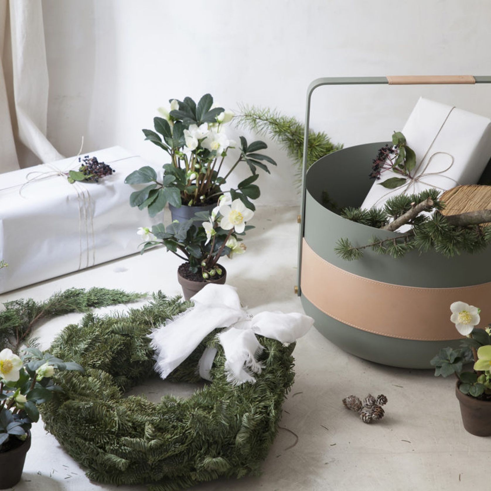 Eldvarm - Wood Basket Log Storage gallery detail image