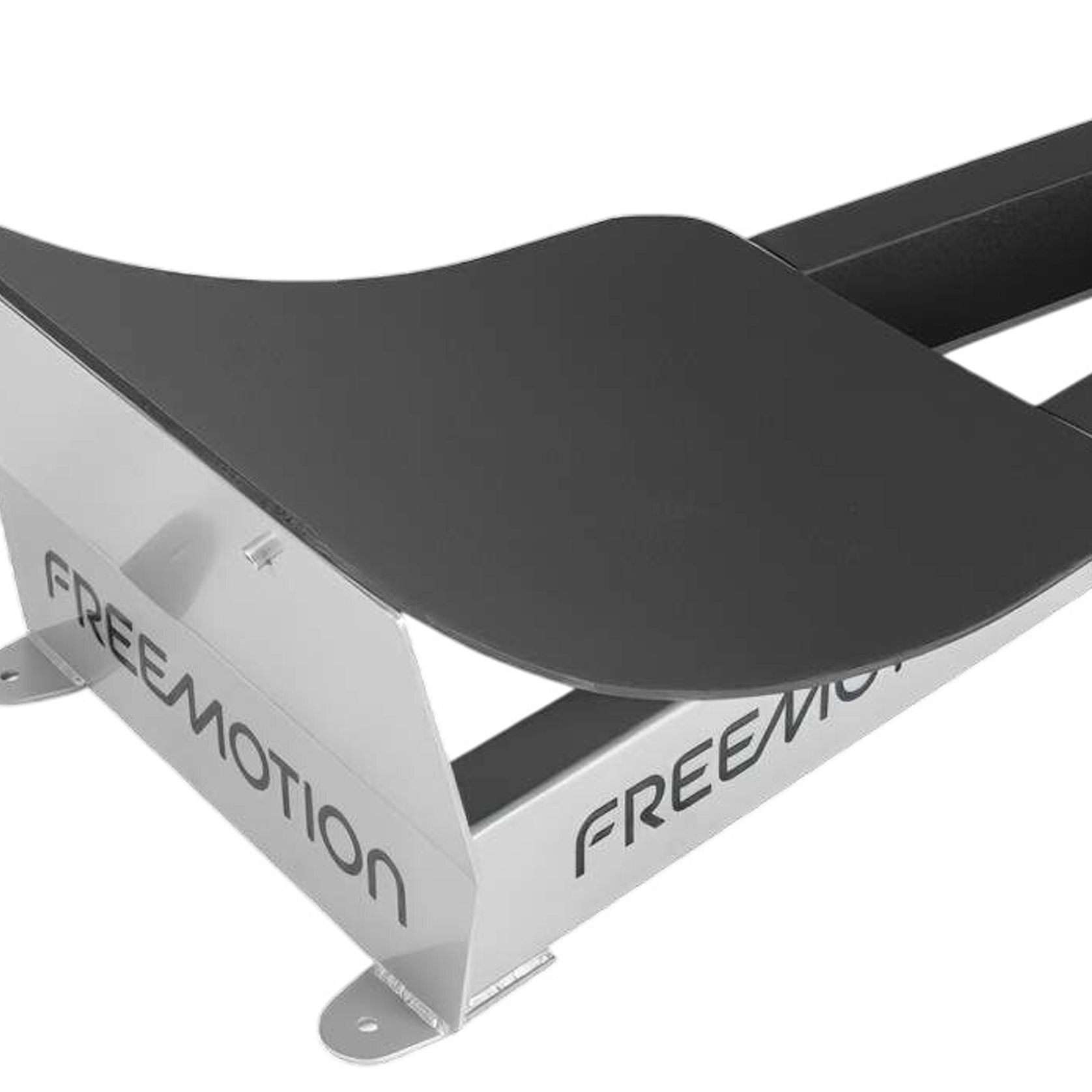 Plate Loaded Squat gallery detail image