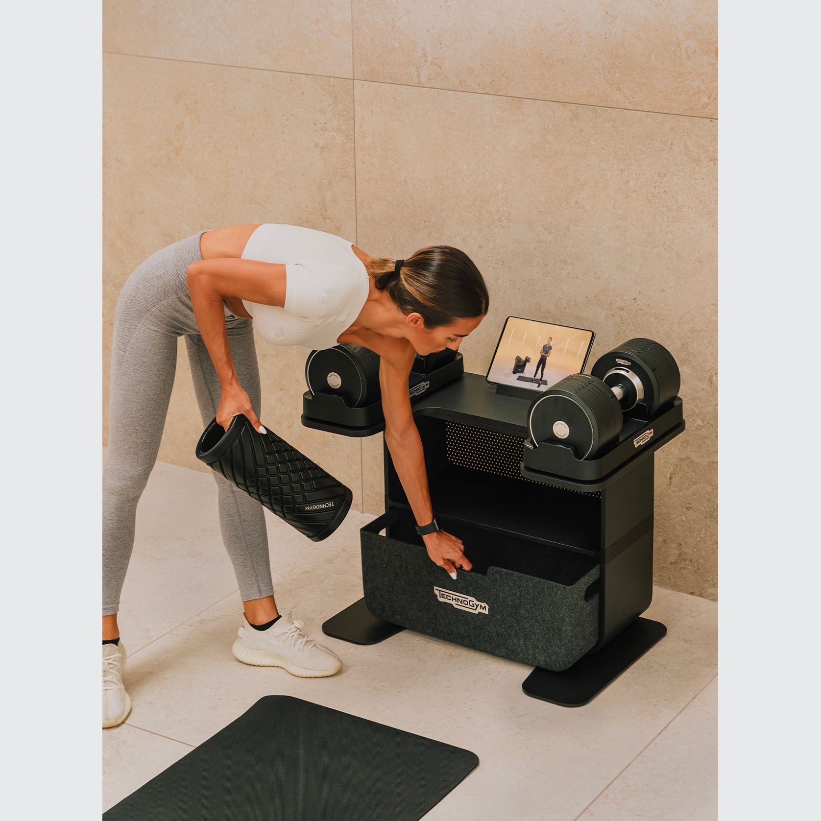 Connected Dumbbells gallery detail image