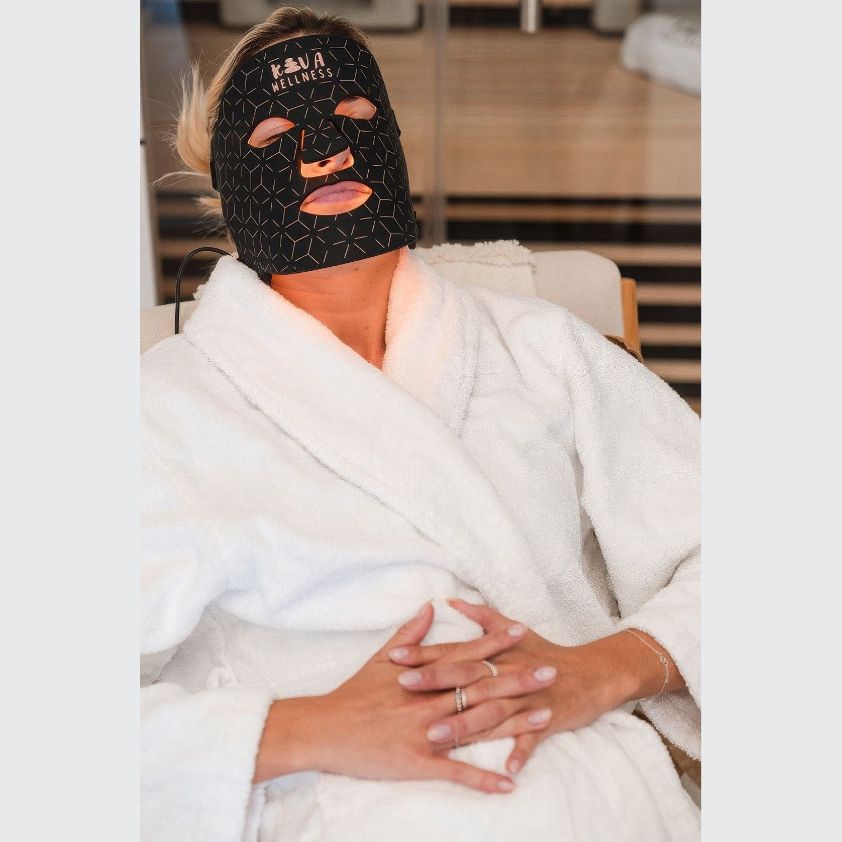 Solace LED Facial Mask gallery detail image