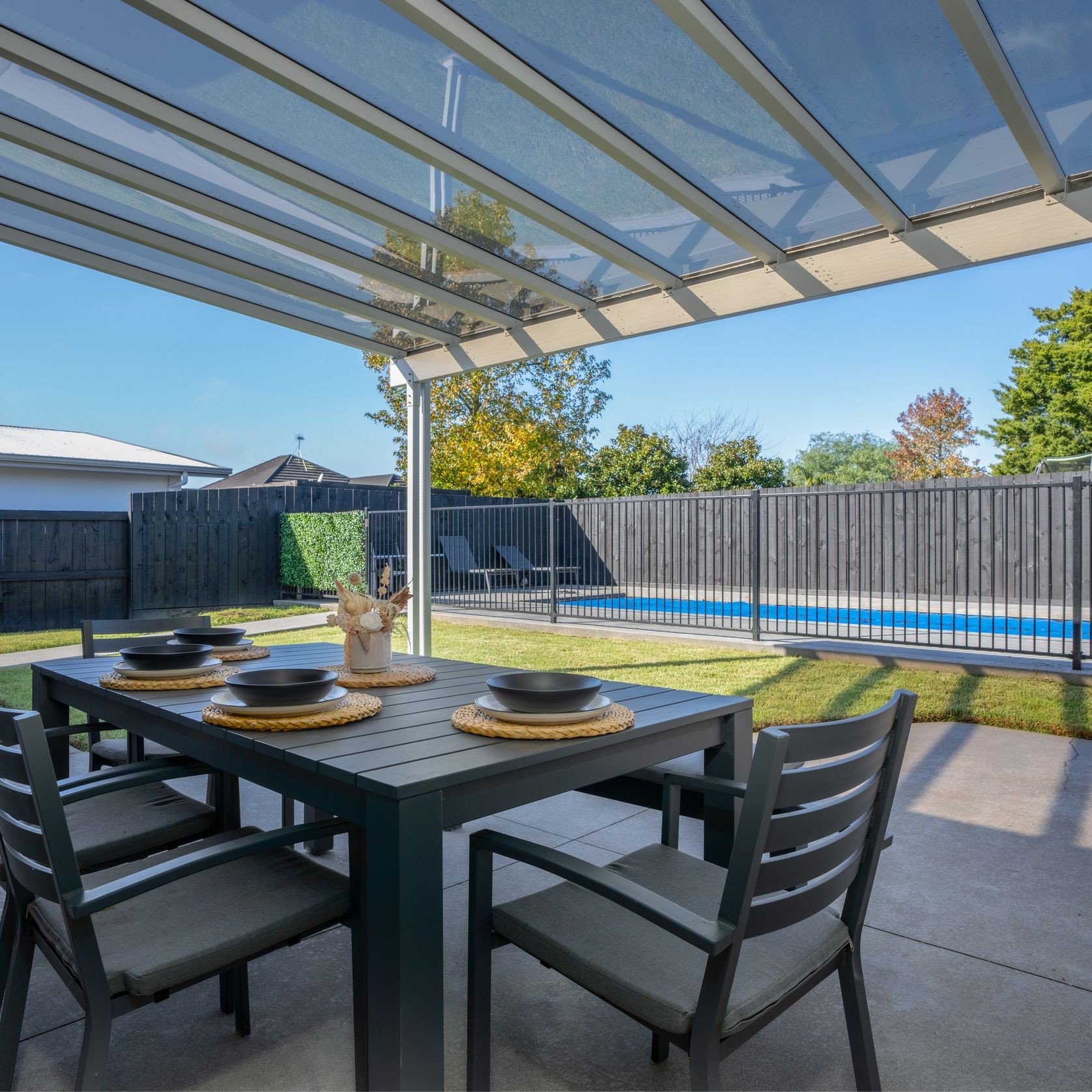 Gola Linear Pergola Canopies gallery detail image