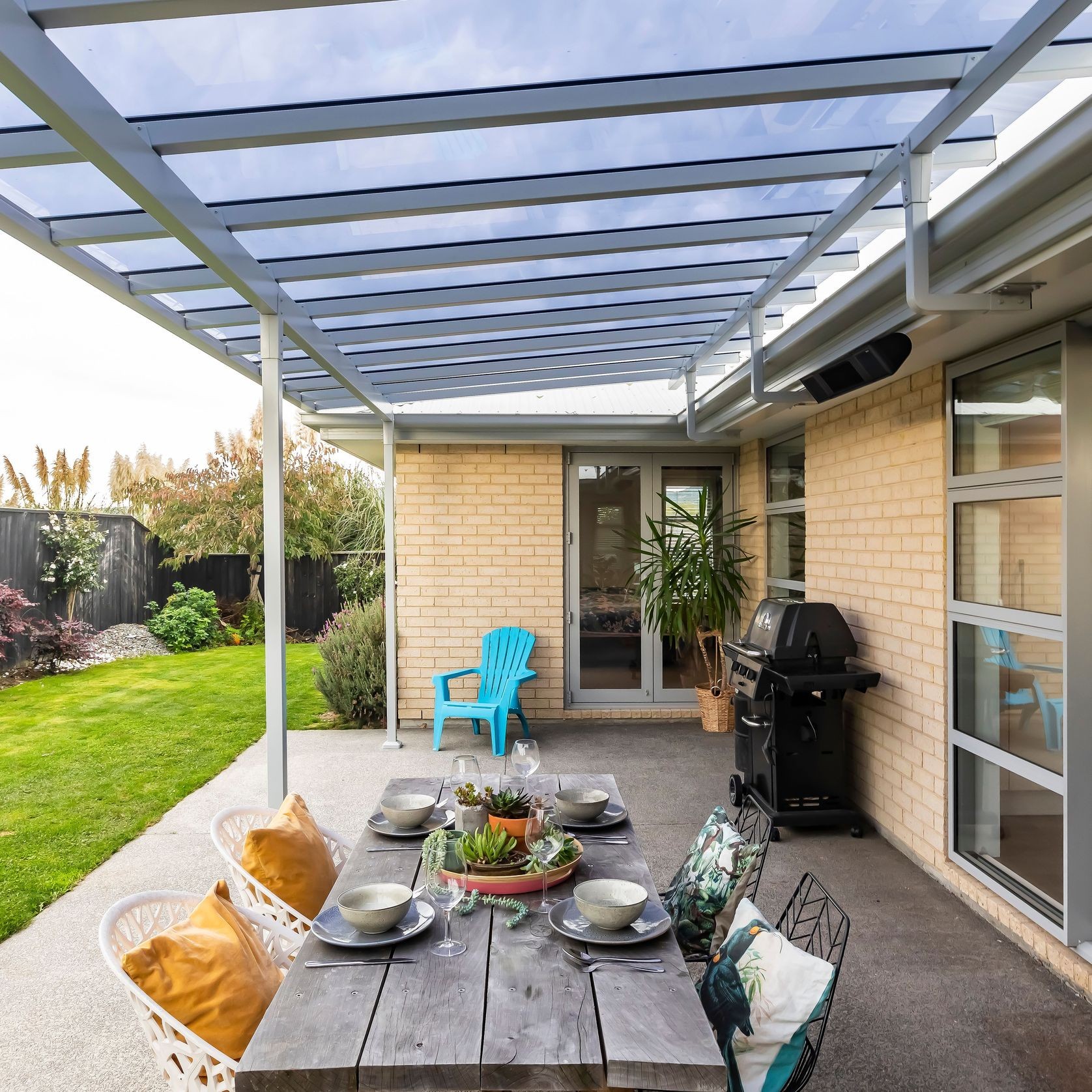 Gola Linear Pergola Canopies gallery detail image