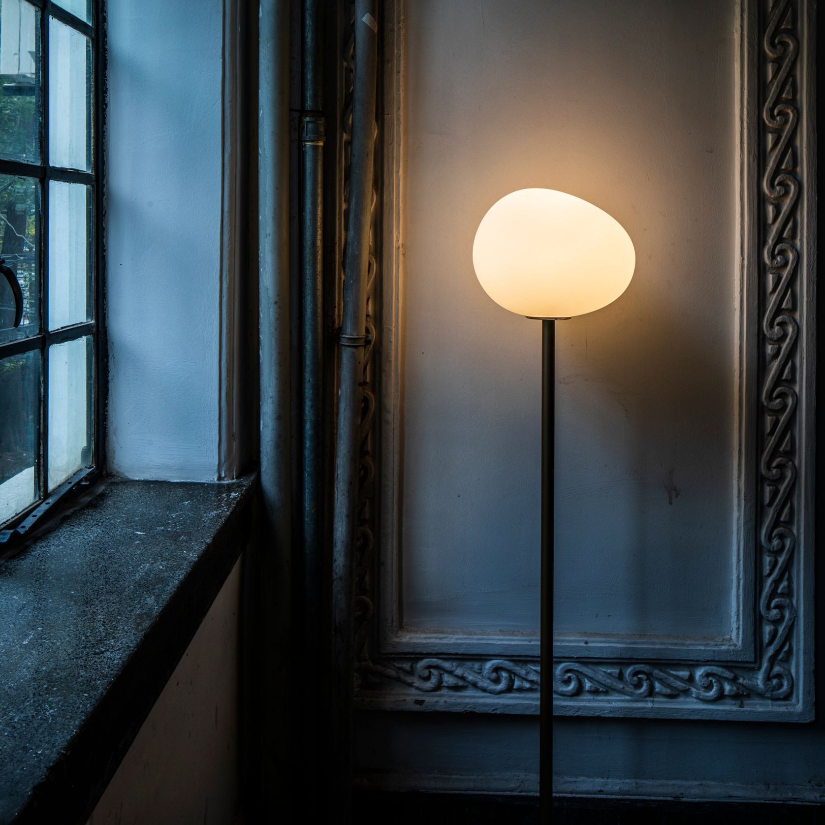 Gregg Grande Floor Lamp - Glass gallery detail image