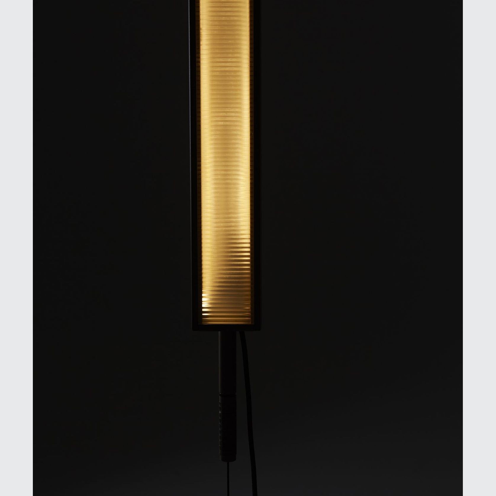 Cut Back Up&Down by DePadova gallery detail image