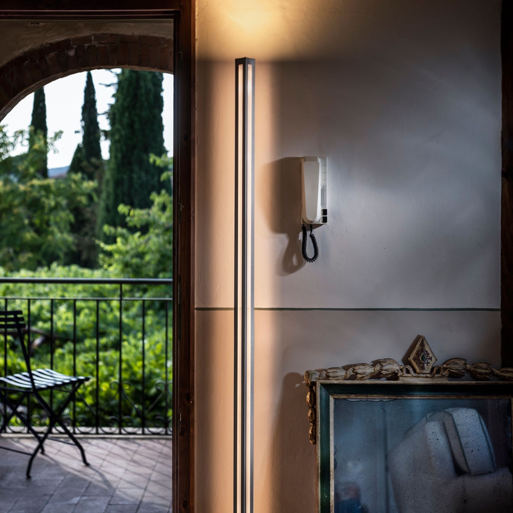 Chiaroscura Floor Lamp gallery detail image