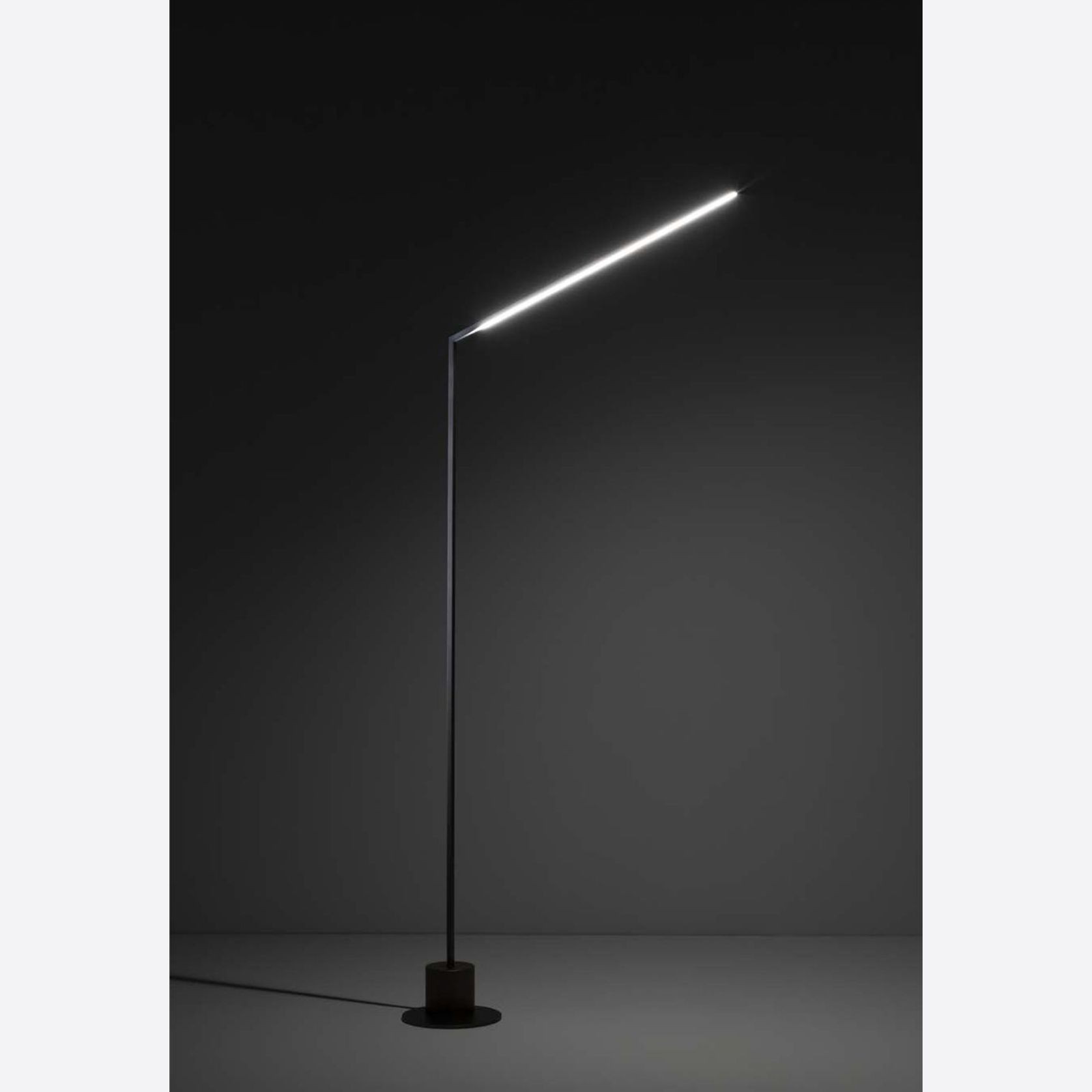 Essential Lettura Floor Lamp gallery detail image