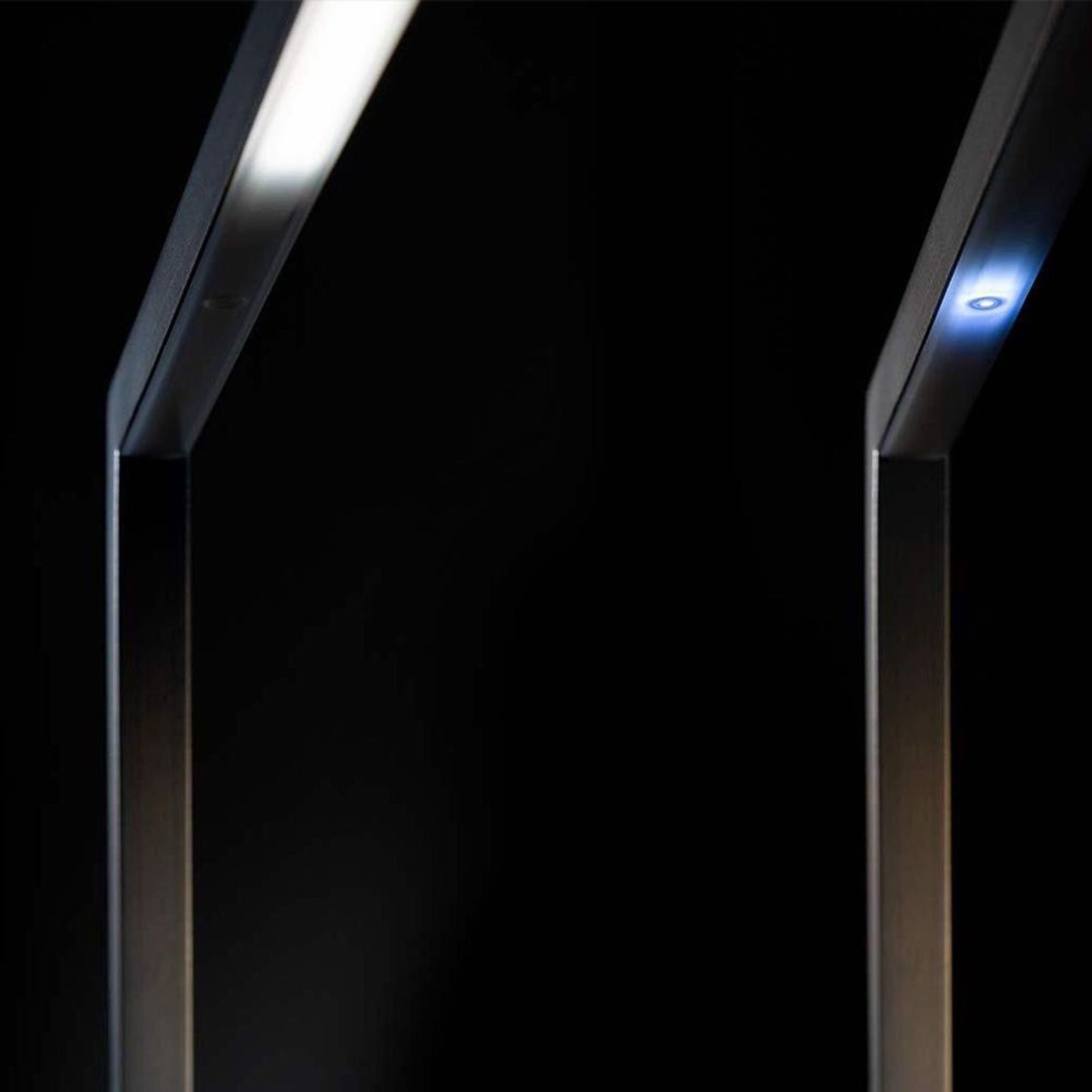 Essential Lettura Floor Lamp gallery detail image