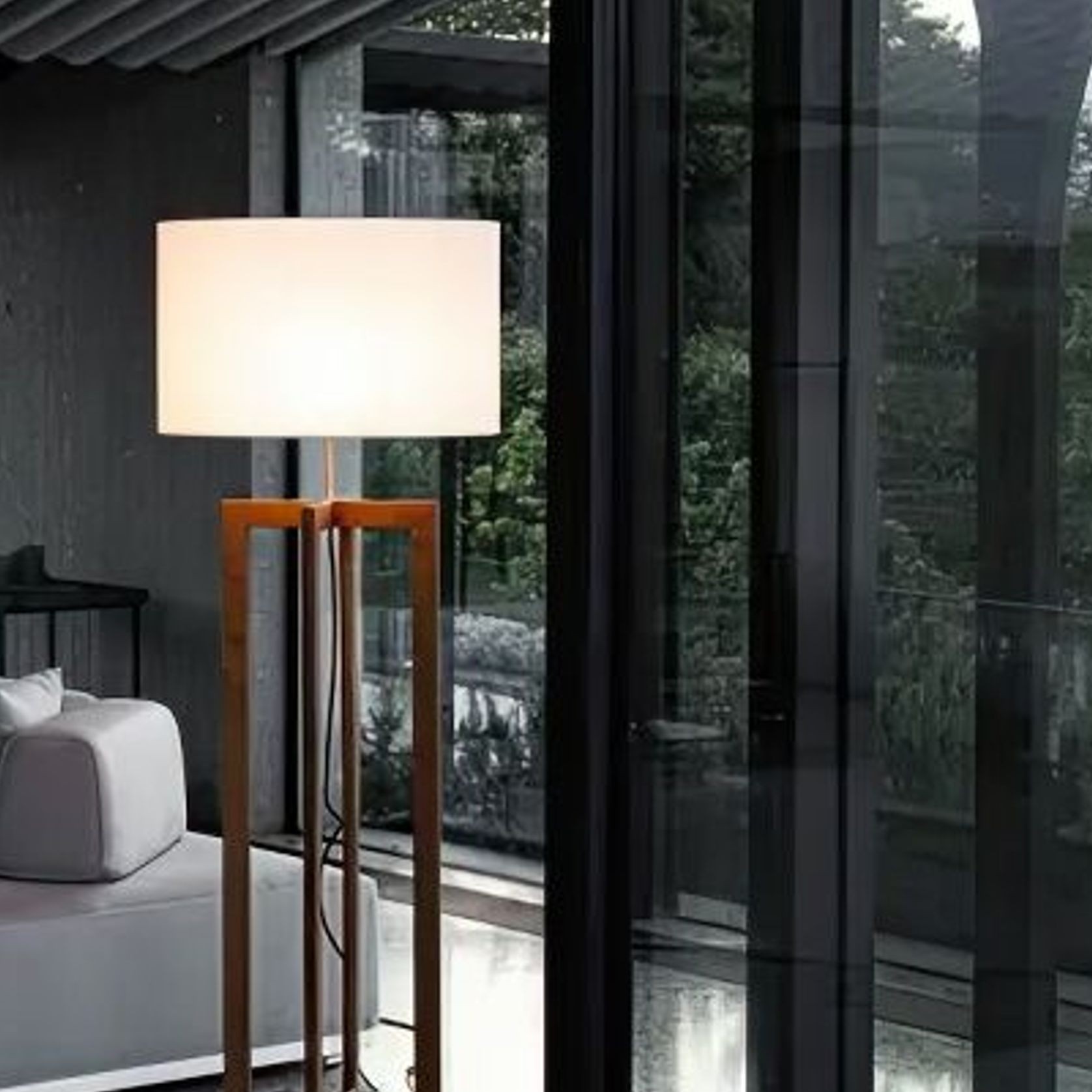 VERTIGO Floor Lamp gallery detail image