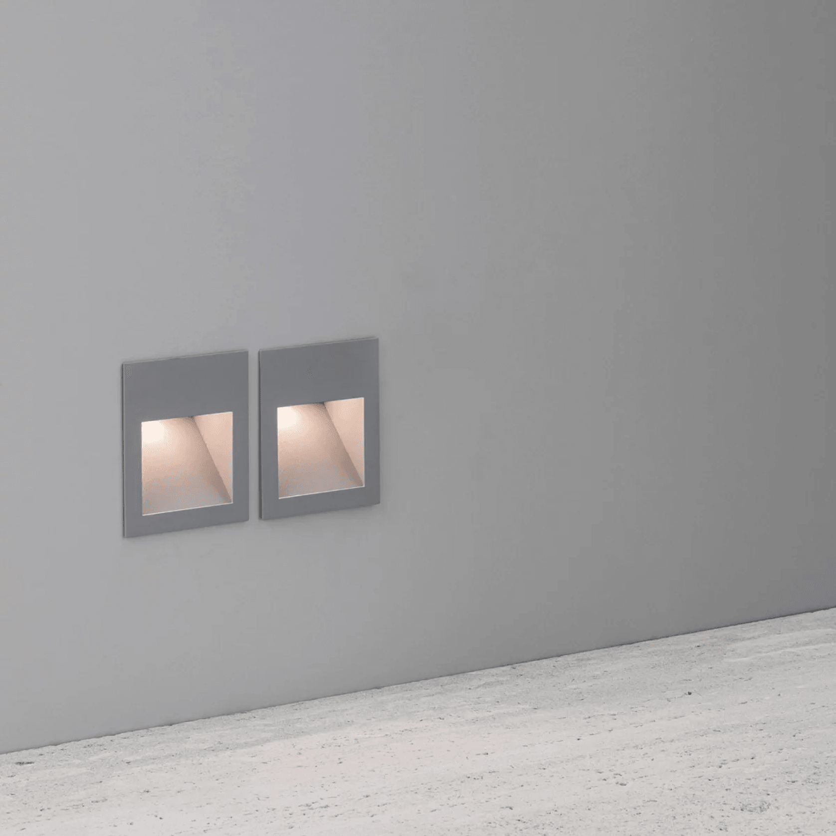 Heli 1 Screen Floor Lamps gallery detail image