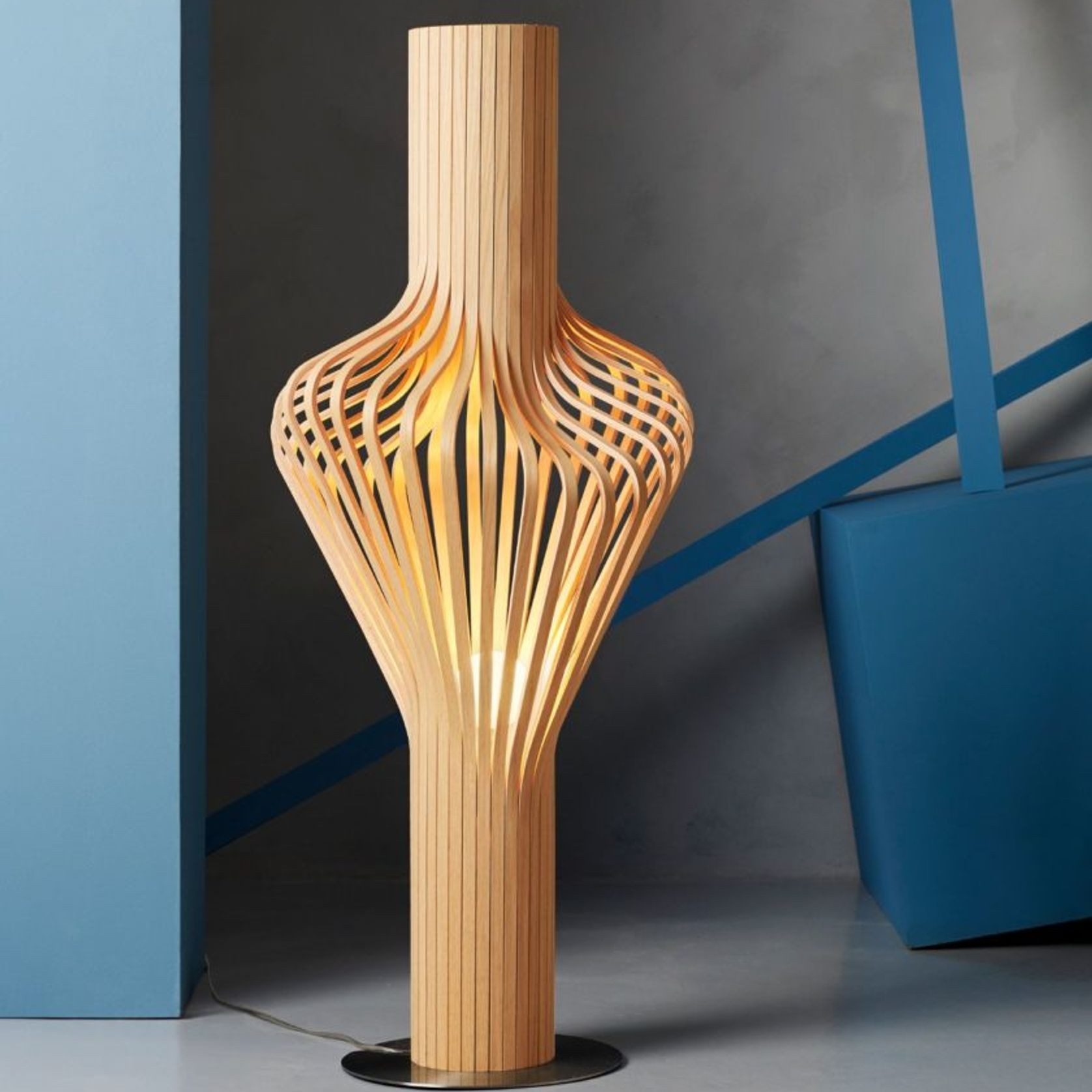 Diva Floor Lamp gallery detail image