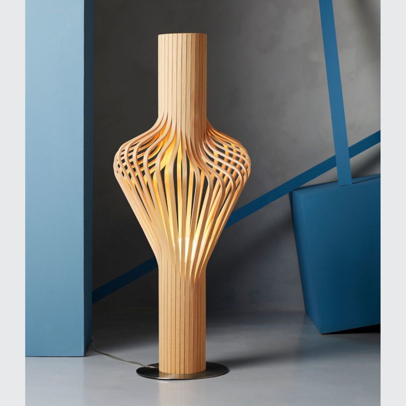 Diva Floor Lamp gallery detail image