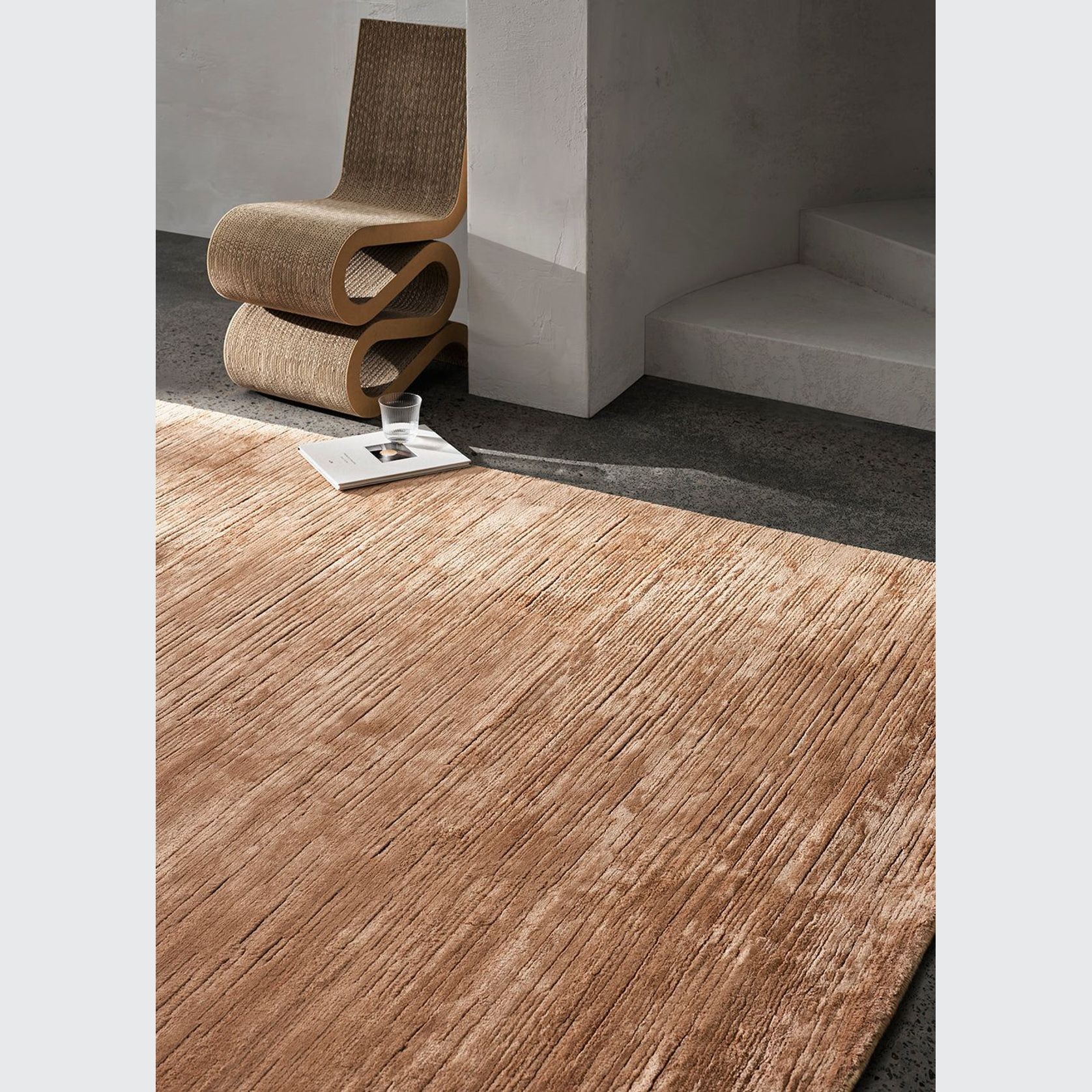 Armadillo Staccato Silk + Linen Rug gallery detail image