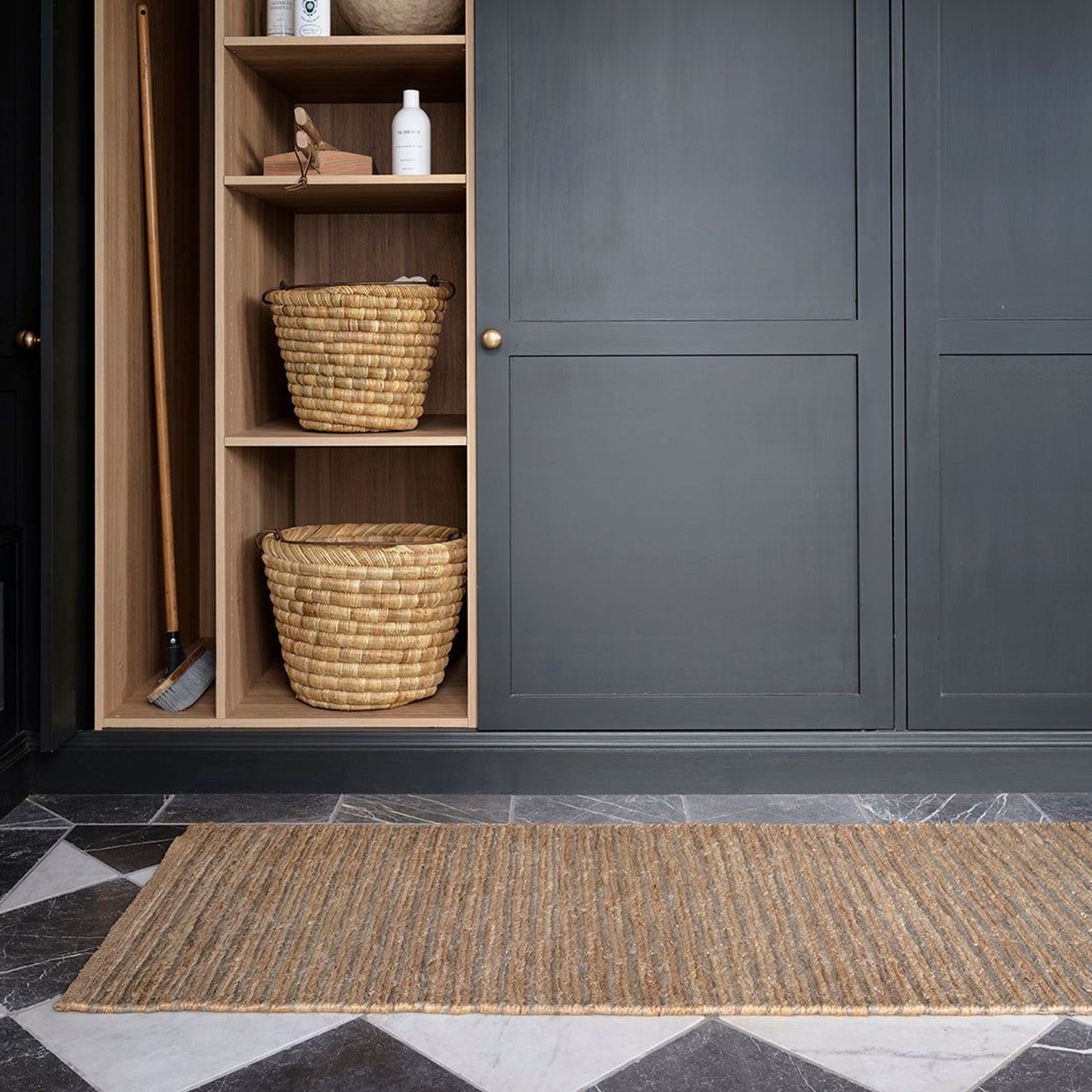 Armadillo River Nook Jute Rug gallery detail image