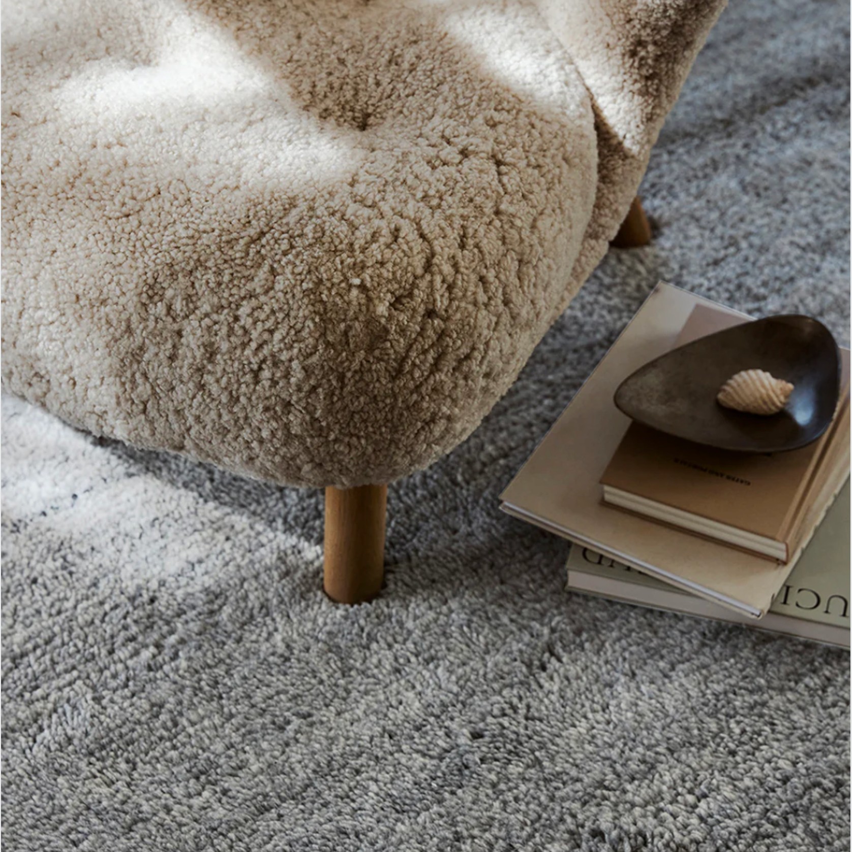Armadillo Petra Wool Rug gallery detail image