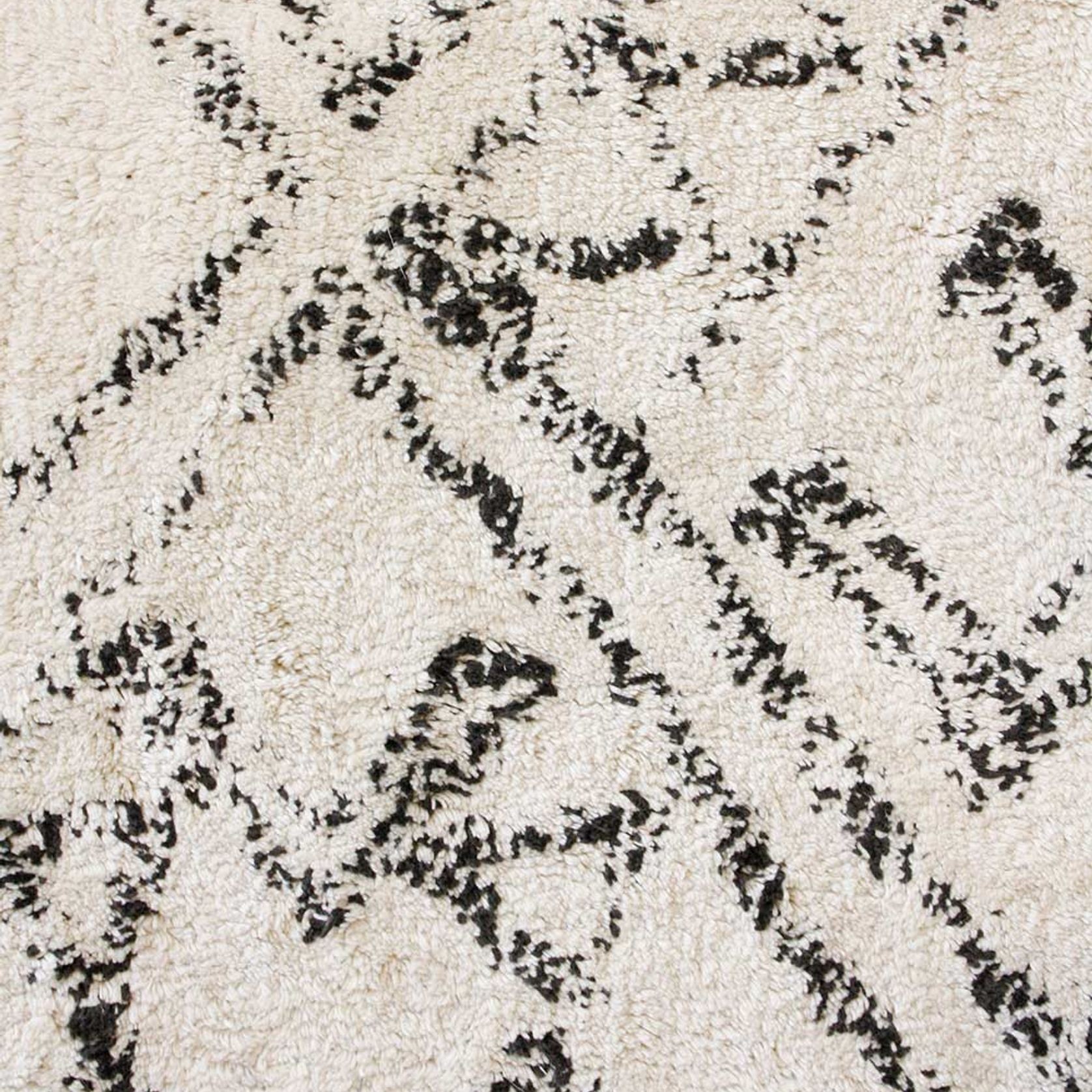 Baya Awan Handtufted Floor Rug - Black-Natural White gallery detail image