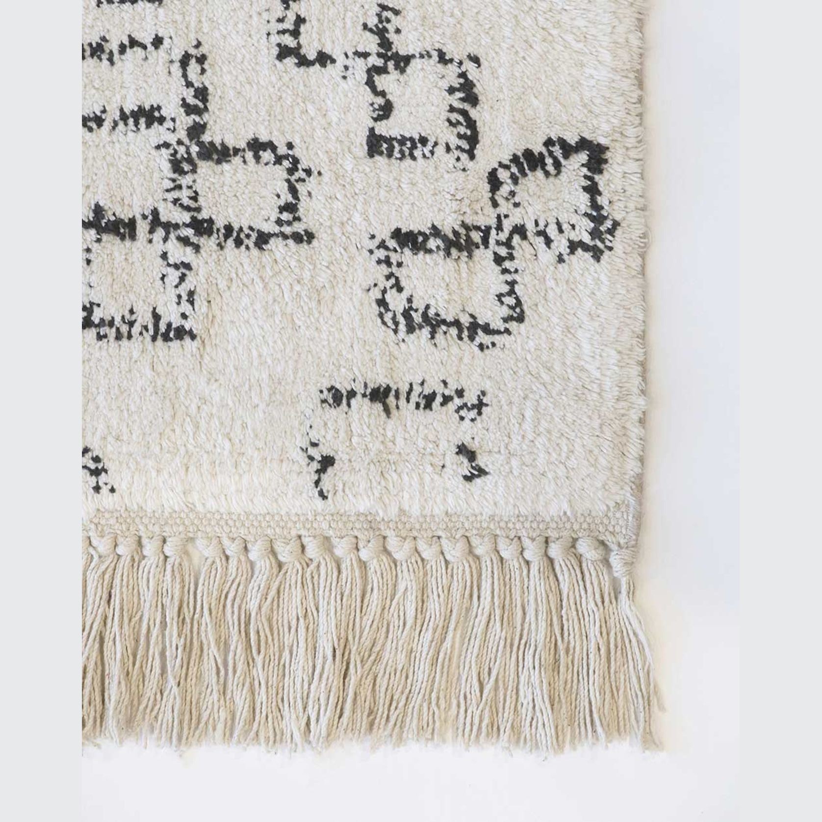 Baya Awan Handtufted Floor Rug - Black-Natural White gallery detail image