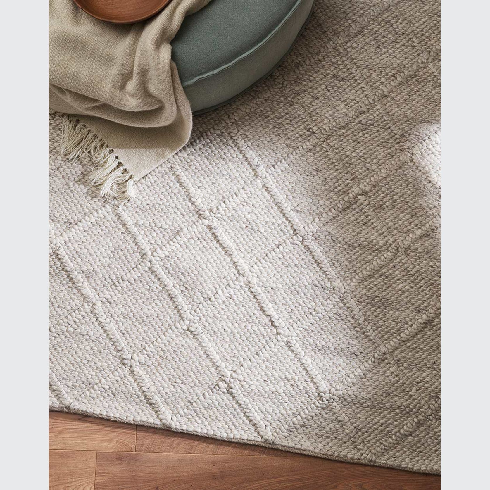 Baya Dakota Handwoven Textured Rug - Natural/Straw gallery detail image