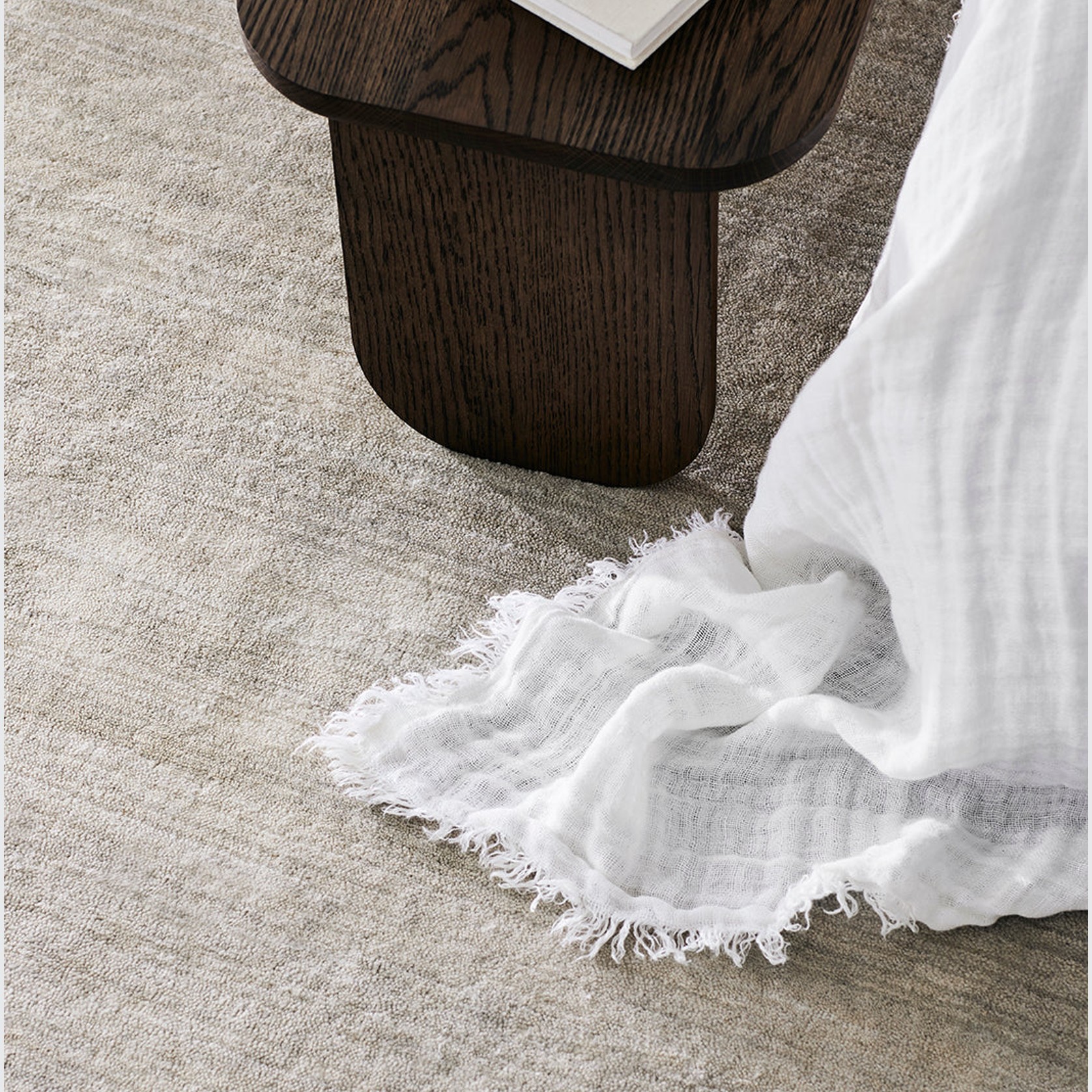 Armadillo Agra Wool Rug gallery detail image