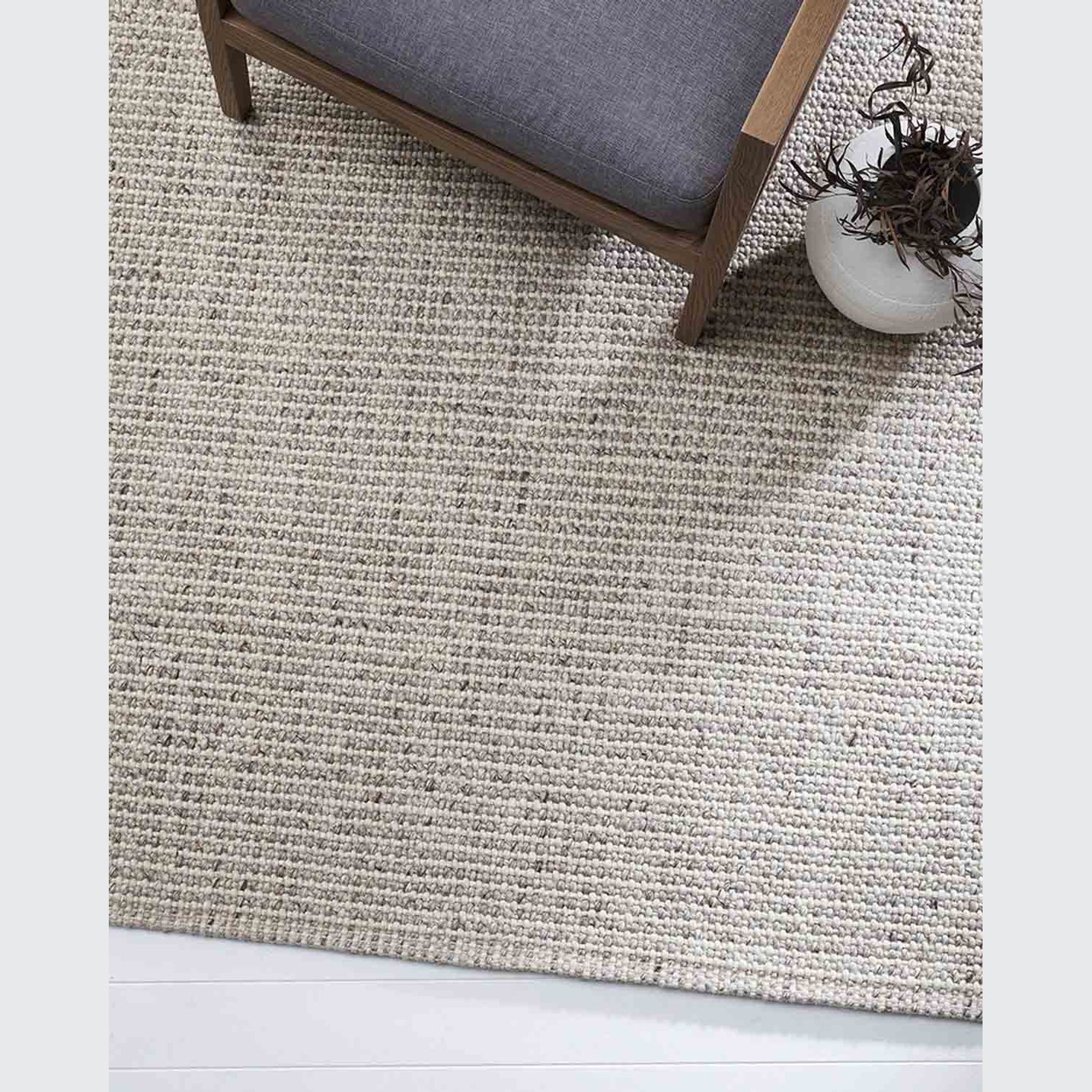 Baya Kansas Handwoven Textured Rug - Oyster/Natural gallery detail image