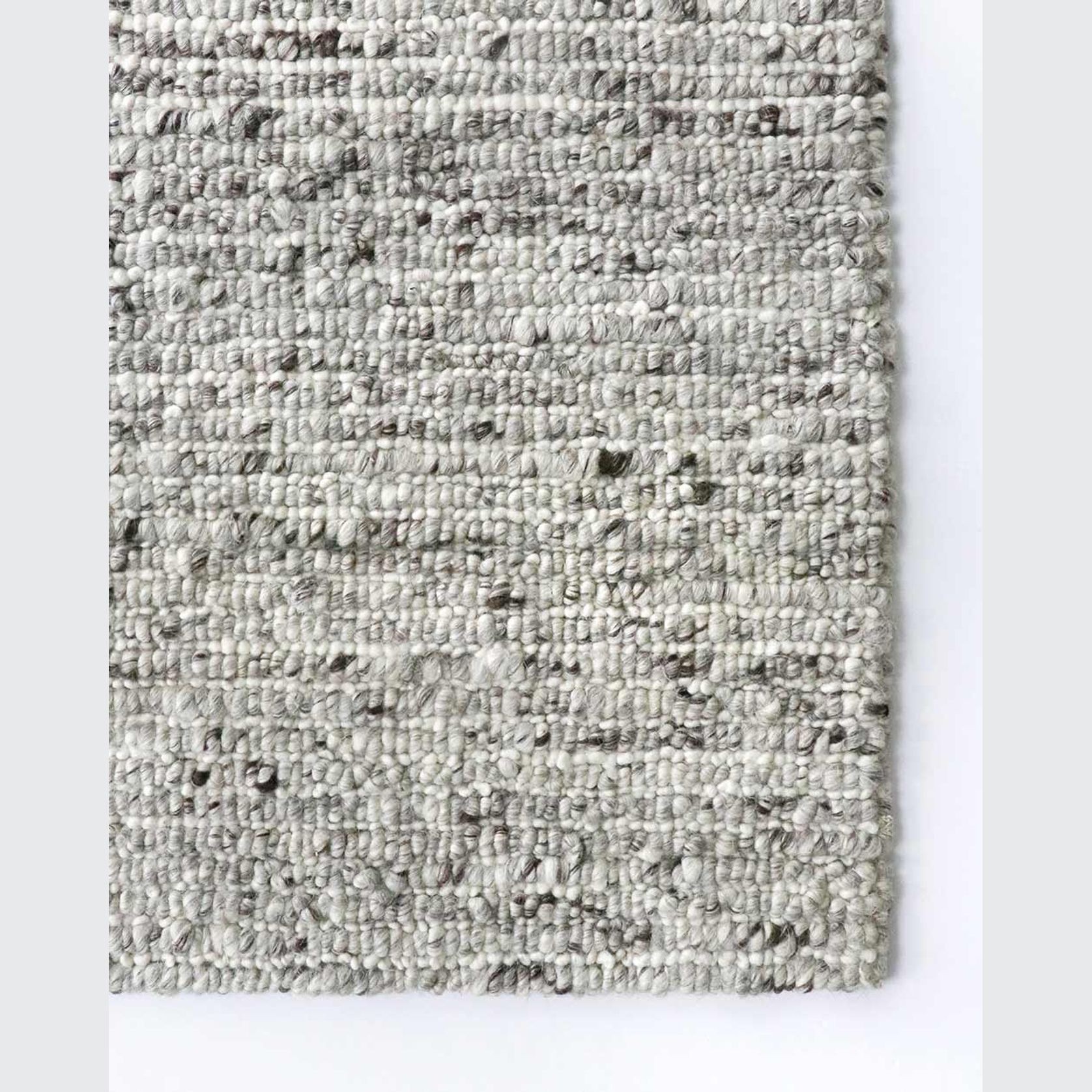 Baya Karaka Handwoven 100% Wool Rug - Oyster Grey gallery detail image