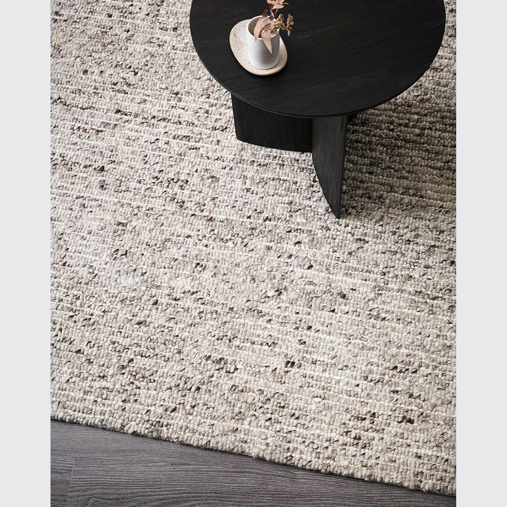 Baya Karaka Handwoven 100% Wool Rug - Oyster Grey gallery detail image