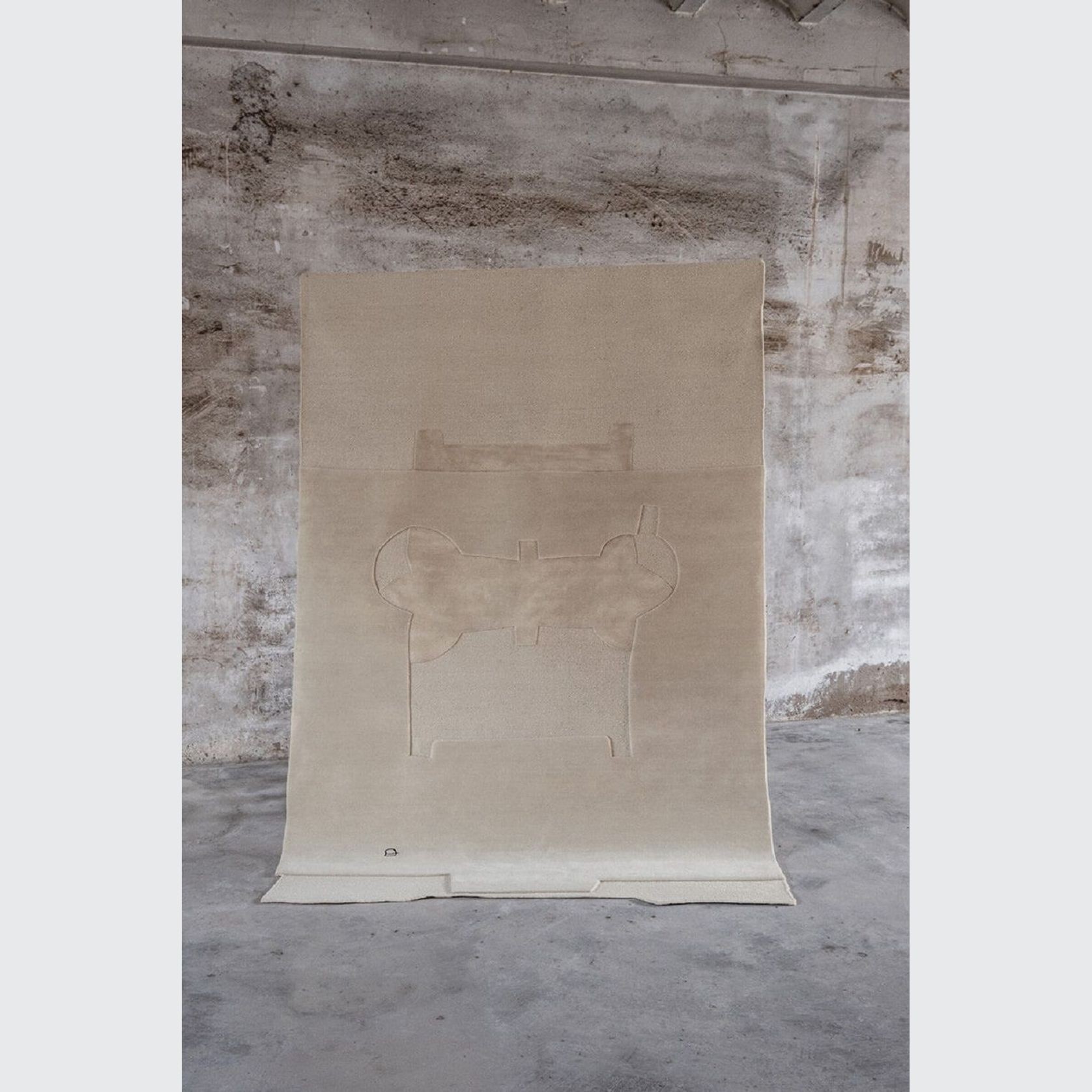 Chillida Gravitación 1997 by Nanimarquina gallery detail image