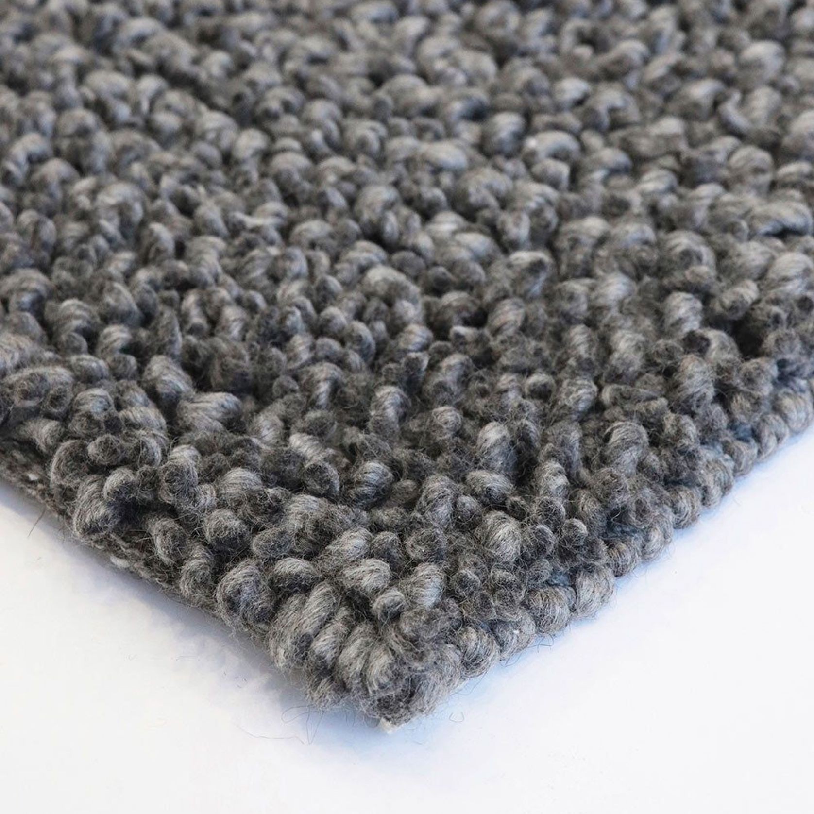 Baya Wanaka Handwoven Loop and Cut Pile Rug - Dark Grey gallery detail image