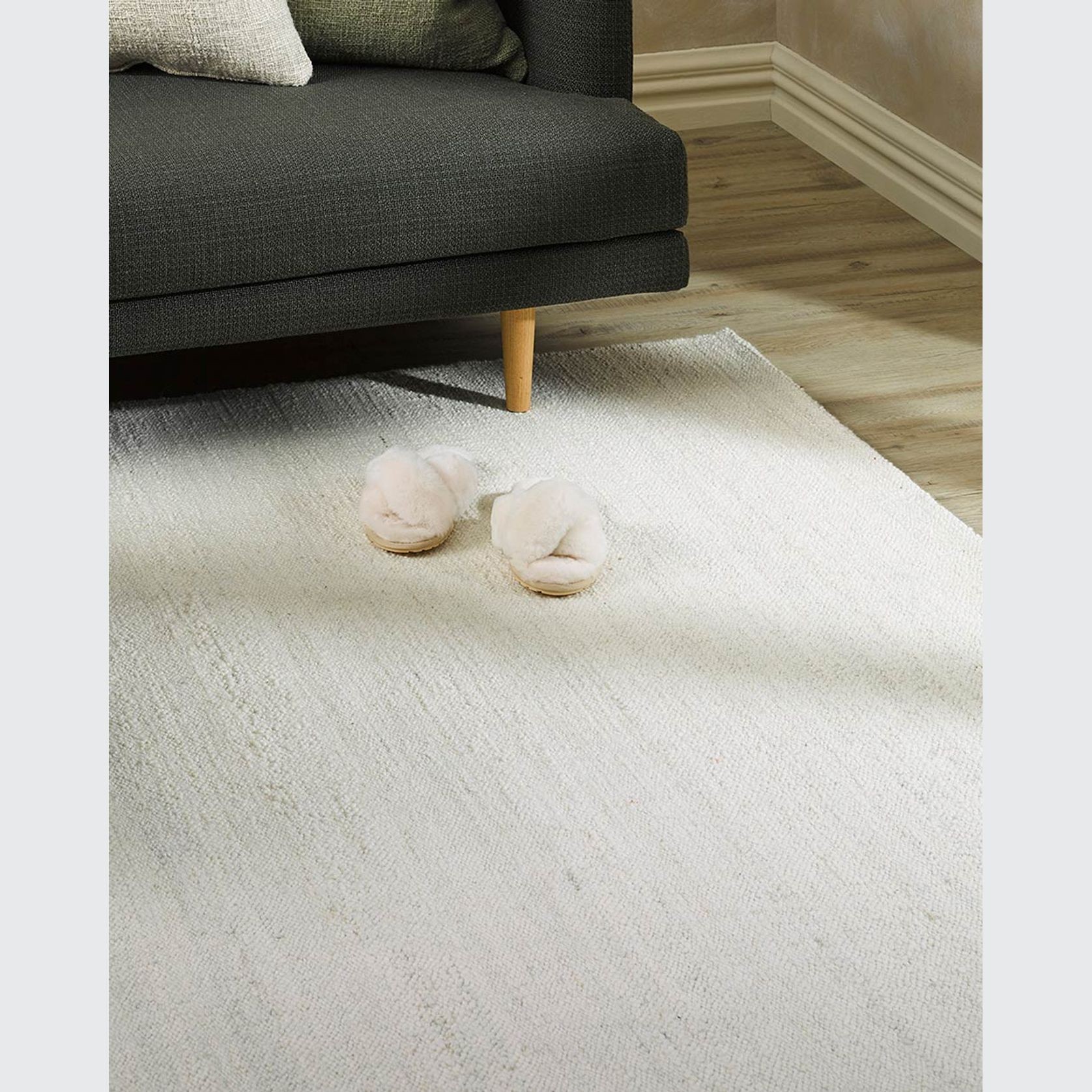 Baya Wichita 100% Wool Rug - Ecru gallery detail image
