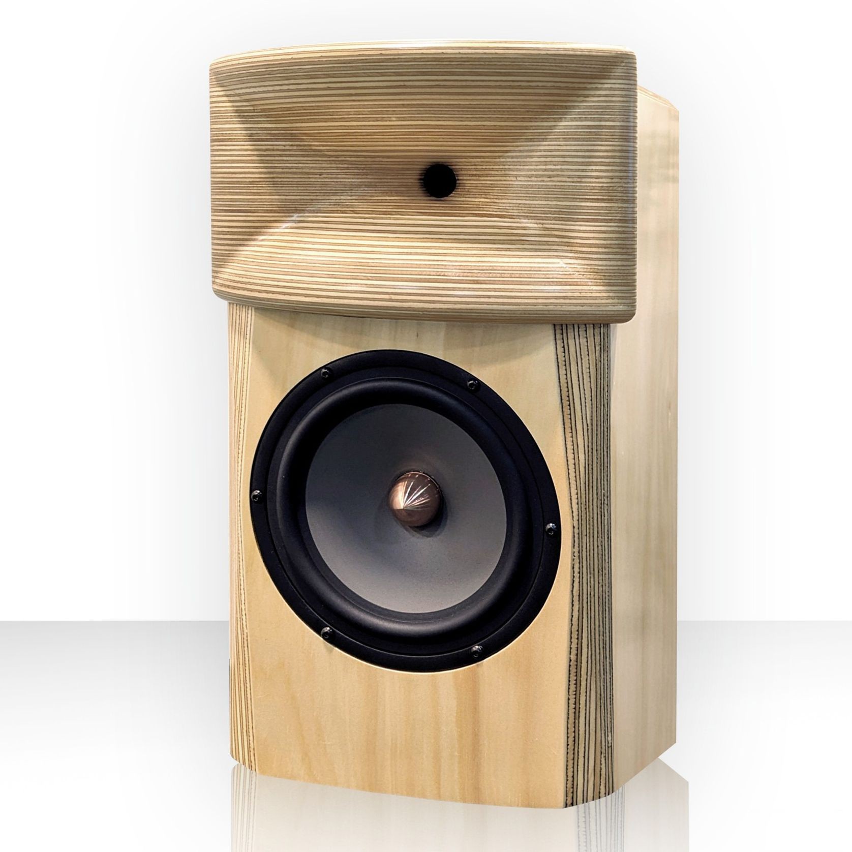 Aphelia 8 Loudspeakers gallery detail image