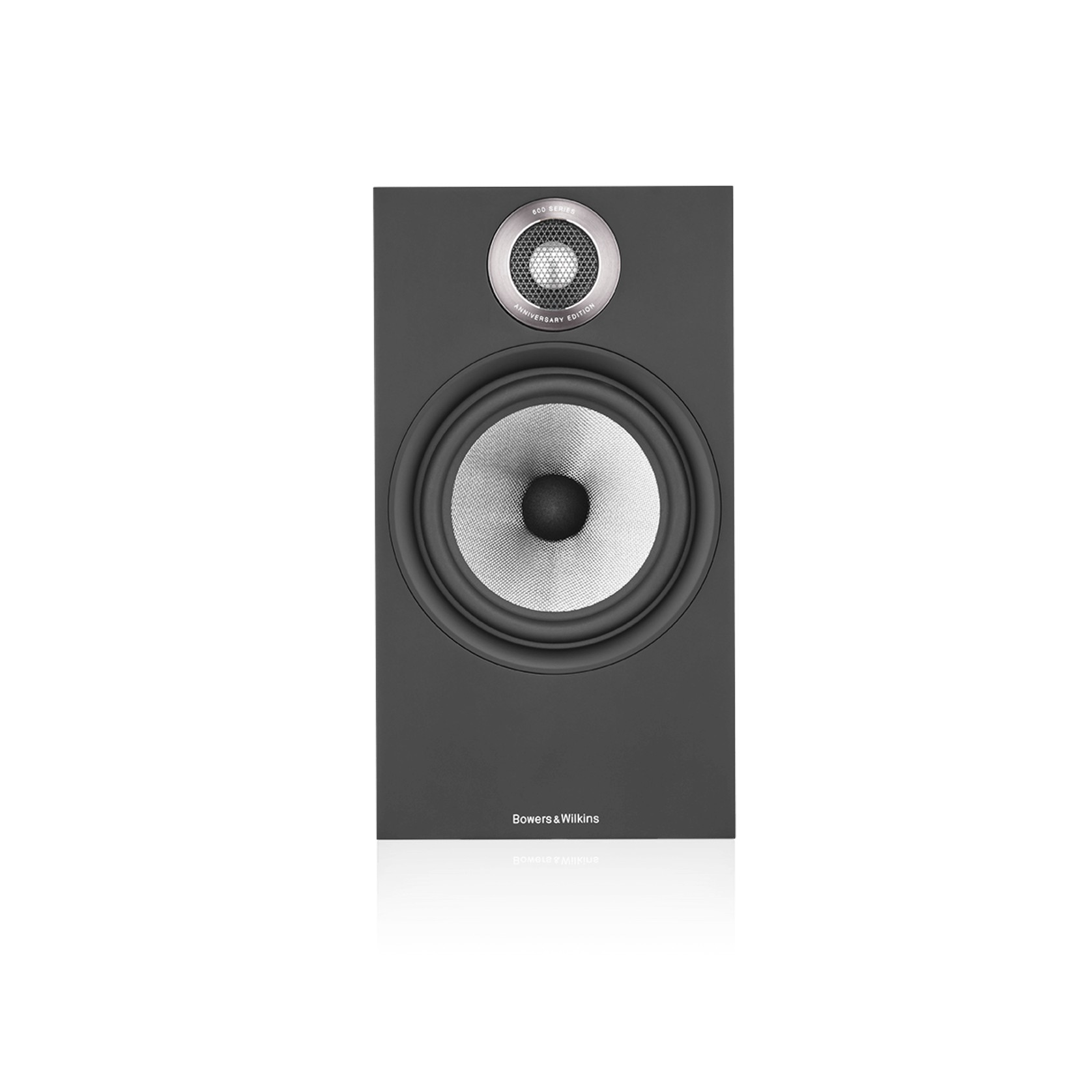 Bowers & Wilkins 606 S2 Stand-Mount Speaker gallery detail image