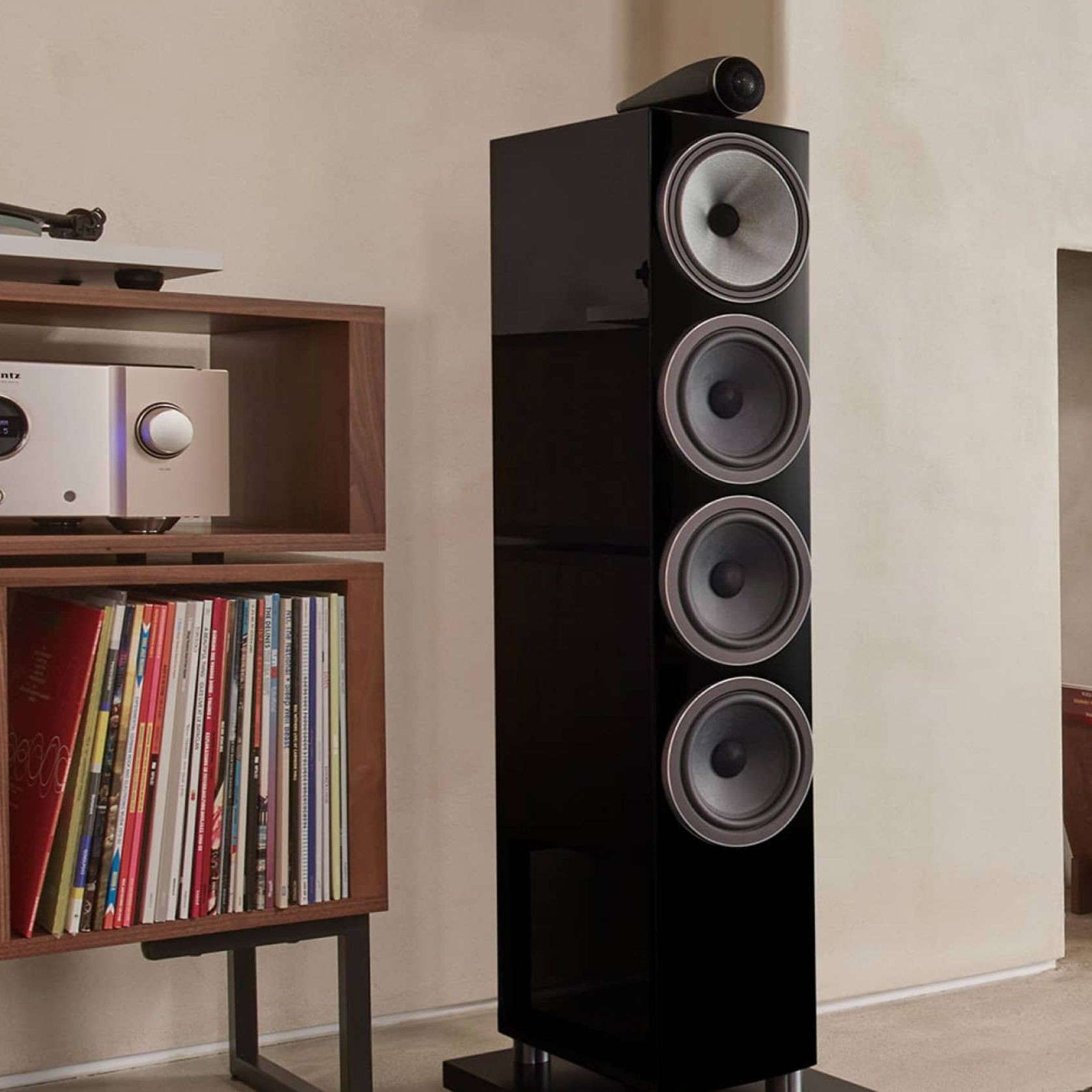 Bowers & Wilkins 805 D4 Stand-Mount Speaker gallery detail image