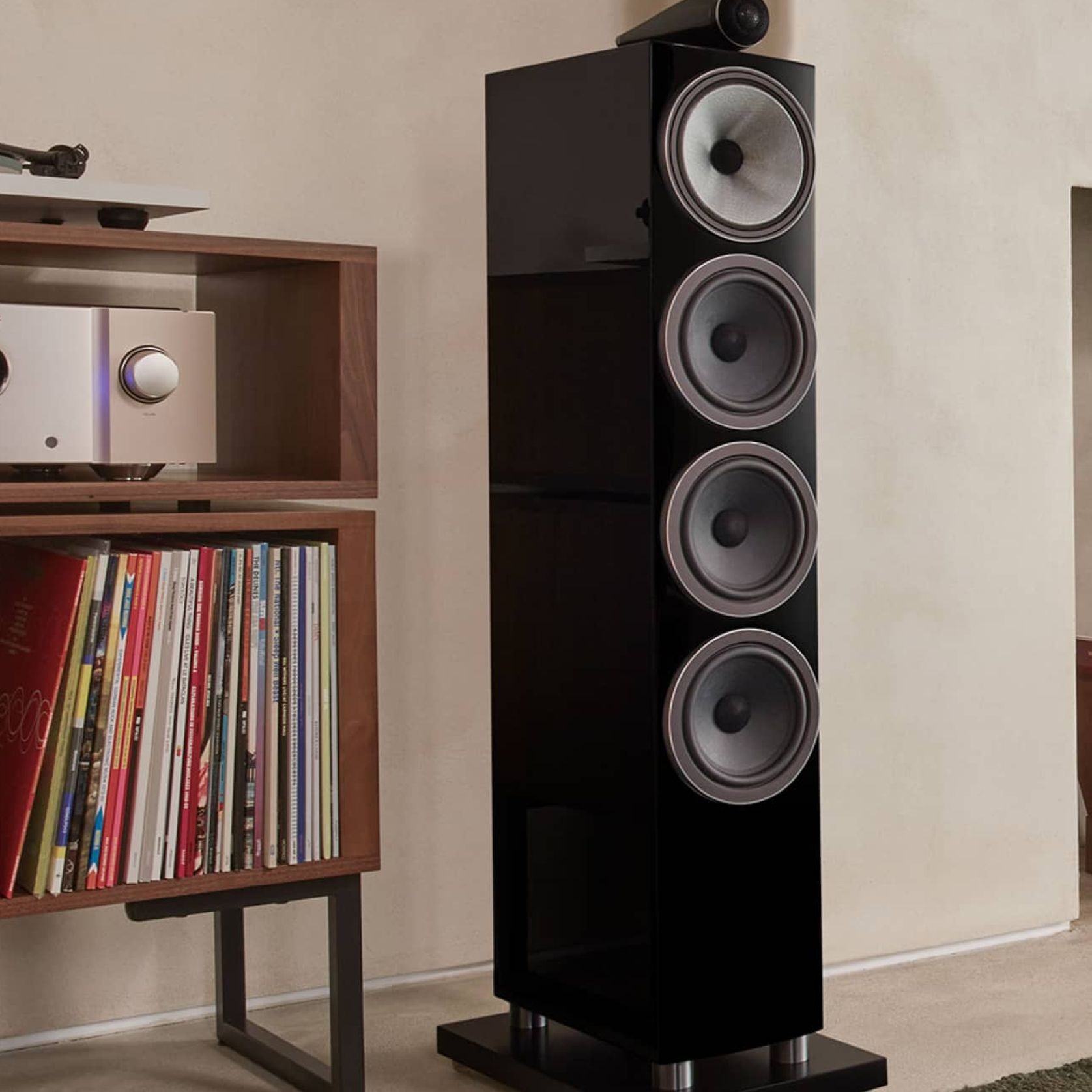 Bowers & Wilkins 802 D4 Tower Speaker gallery detail image