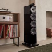 Bowers & Wilkins 606 S2 Stand-Mount Speaker gallery detail image