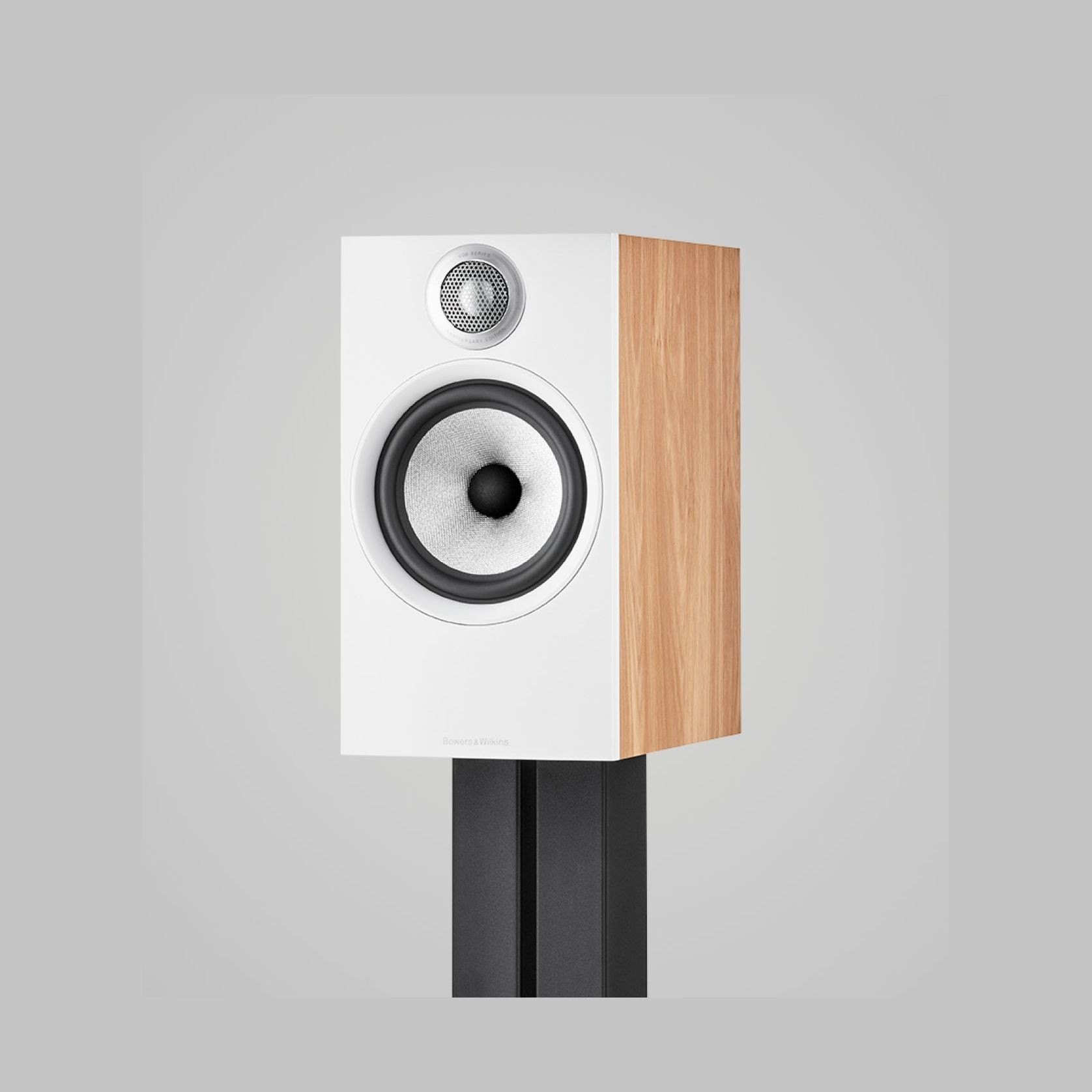 Bowers & Wilkins 606 S2 Stand-Mount Speaker gallery detail image
