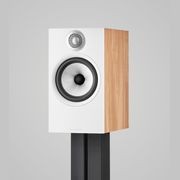 Bowers & Wilkins 606 S2 Stand-Mount Speaker gallery detail image