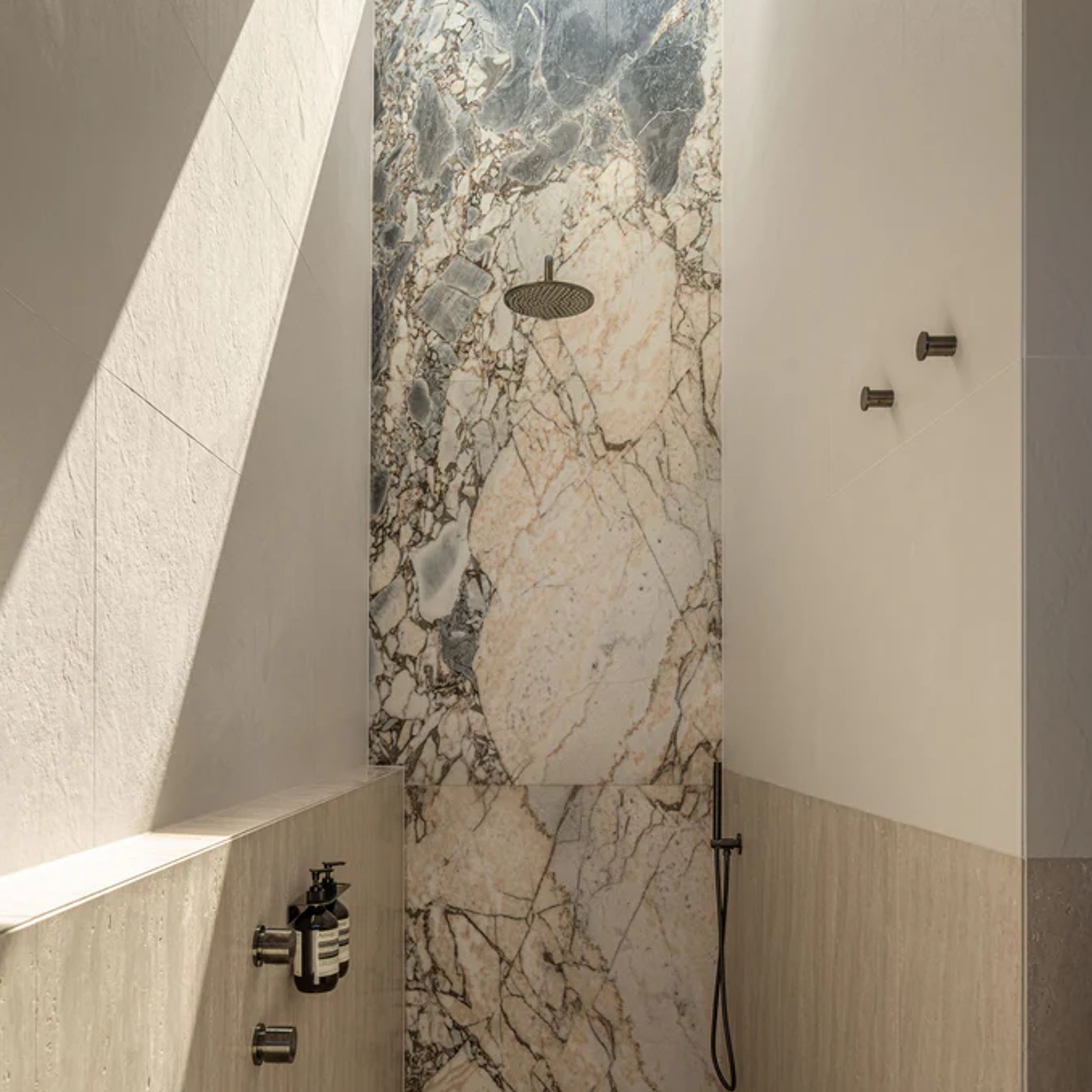 Elefanté Marble - Slabs, Flutes, Furniture gallery detail image