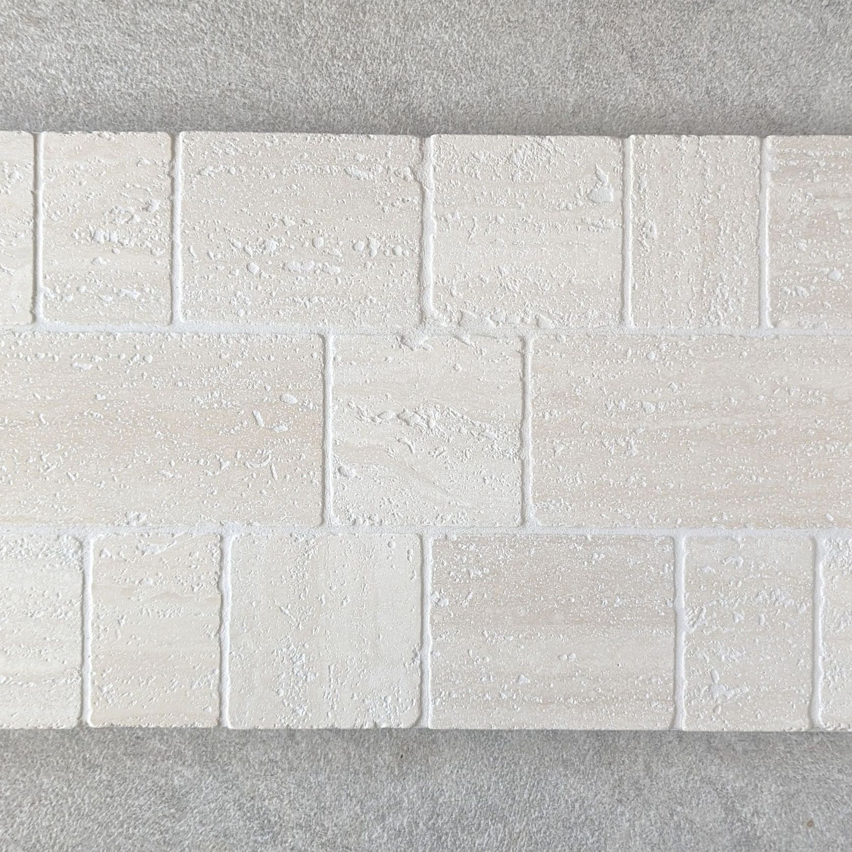 Baracoa Tumbled Mosaic - Ivory Travertine gallery detail image