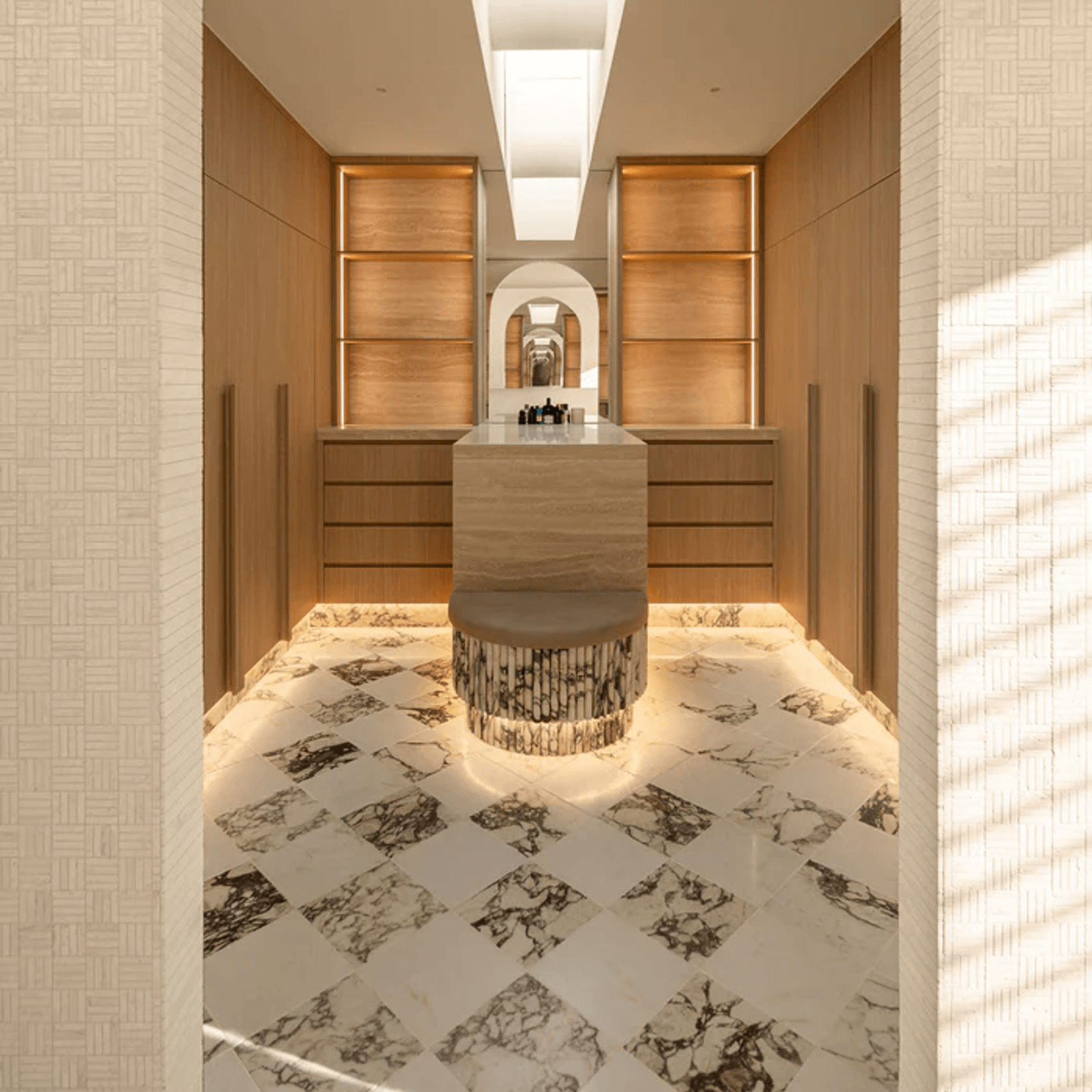 Calacatta Viola Marble - Slabs, Flutes, Furniture gallery detail image
