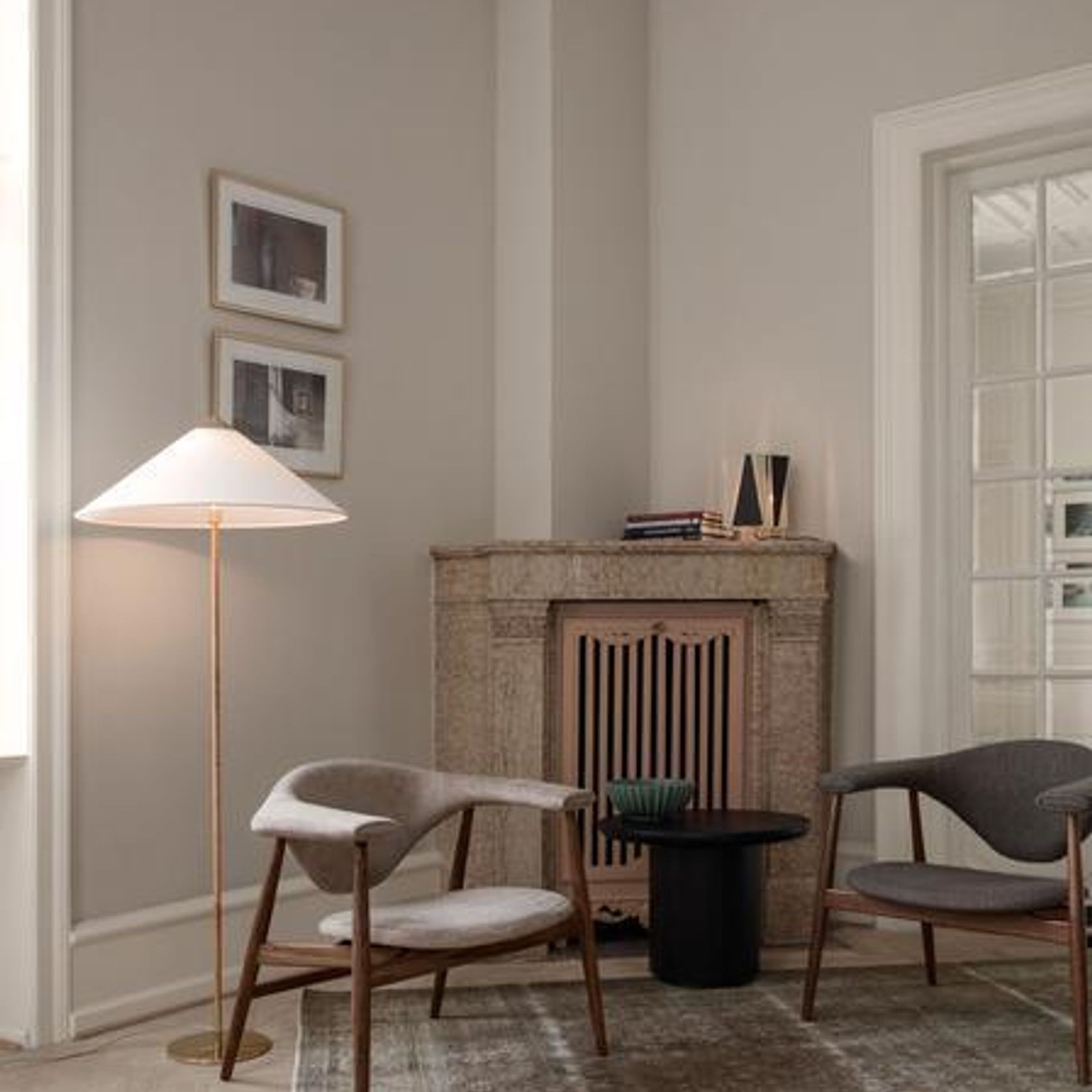 9602 Floor Lamp gallery detail image