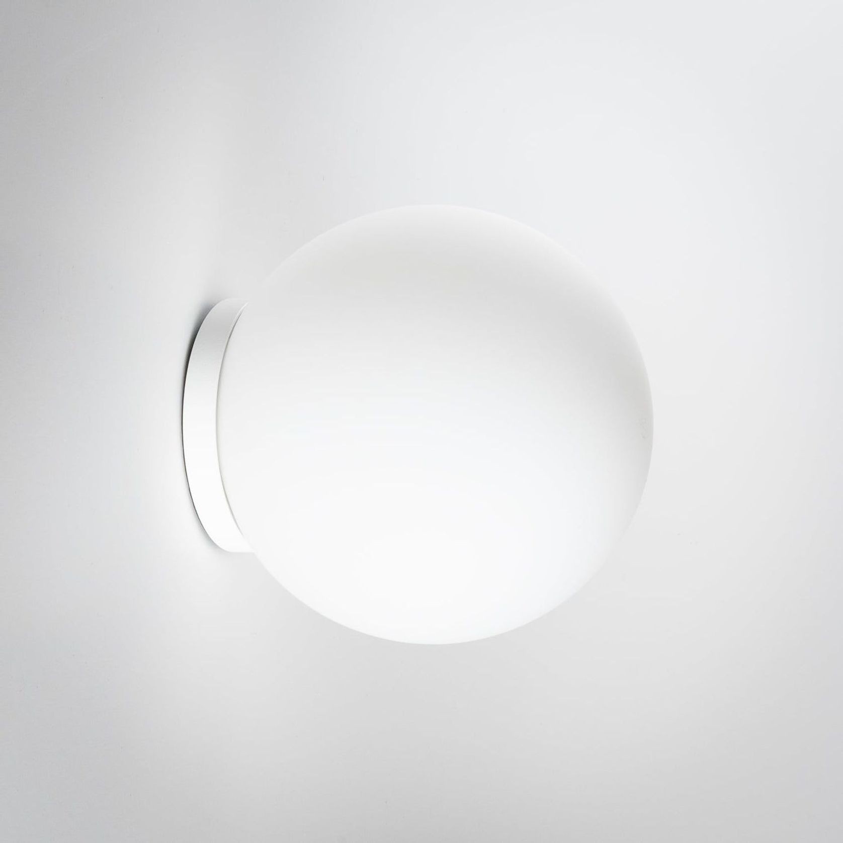 Bambino Wall/Ceiling Mount gallery detail image