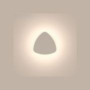 Plak Triangular Magnetic Wall Light gallery detail image
