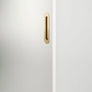 Puerto Flush Pull | Brushed Gold PVD gallery detail image