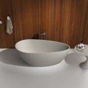 G65167 1600mm Egg Shaped Stone Bath gallery detail image