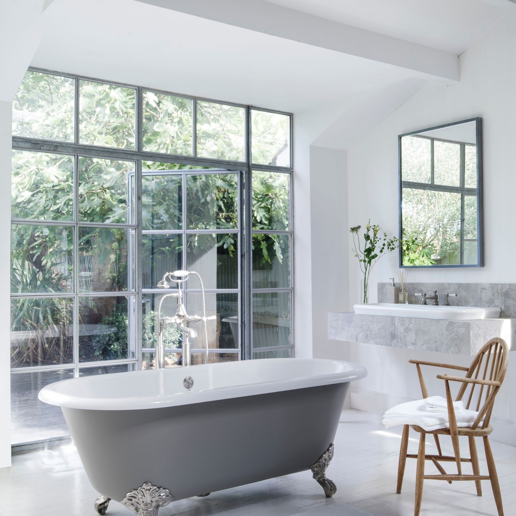 Victoria + Albert | Cheshire Claw Foot Bath gallery detail image