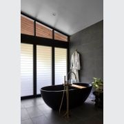 B003 Large Black Hugi Bath 1780MM gallery detail image