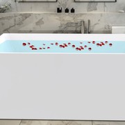 Unika Square W/ Overflow Gloss Bath Tub gallery detail image