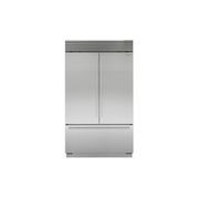 Sub-Zero Classic French Door Refrigerator/Freezer gallery detail image